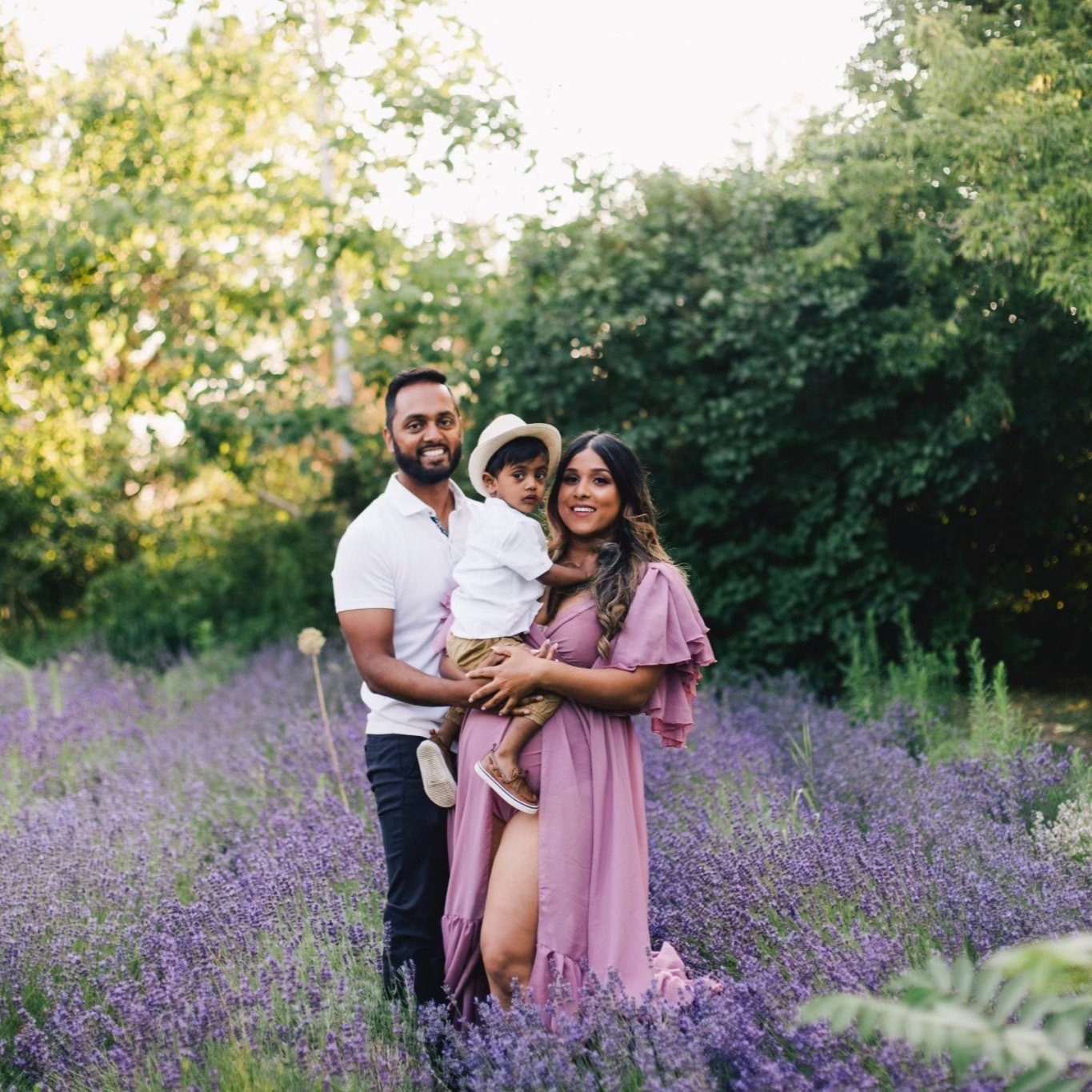 Hey everyone! 
I am hosting Lavender field Mini Sessions on July 19th. Please contact me below if you are interested.
https://justinpattersonphotos.com/.../lavender-fields-minis