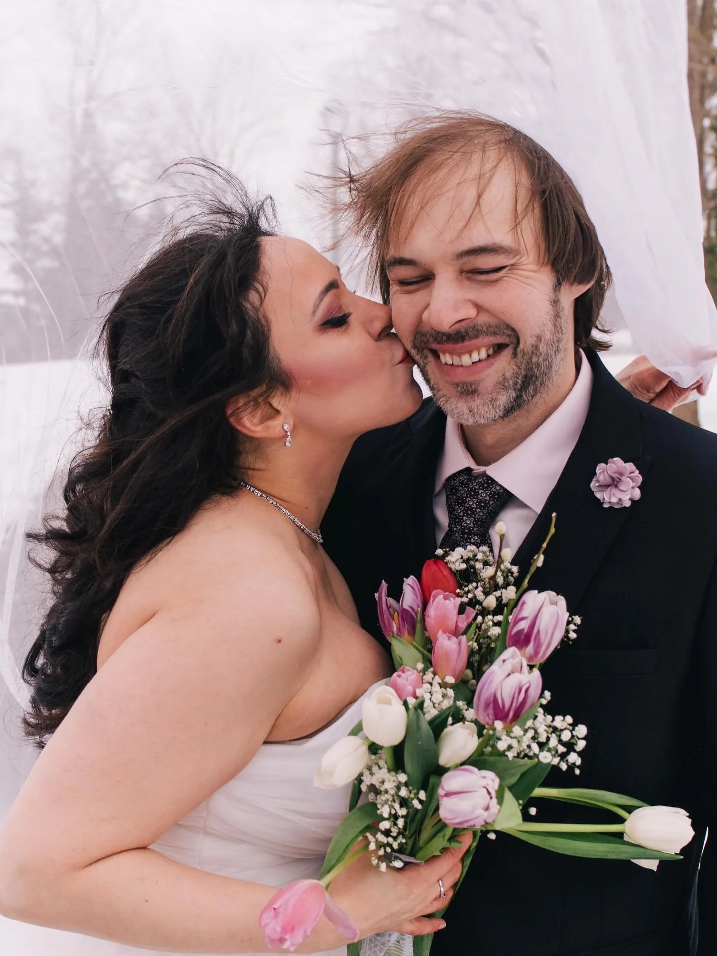 Wedding moments from yesterday 💍📸