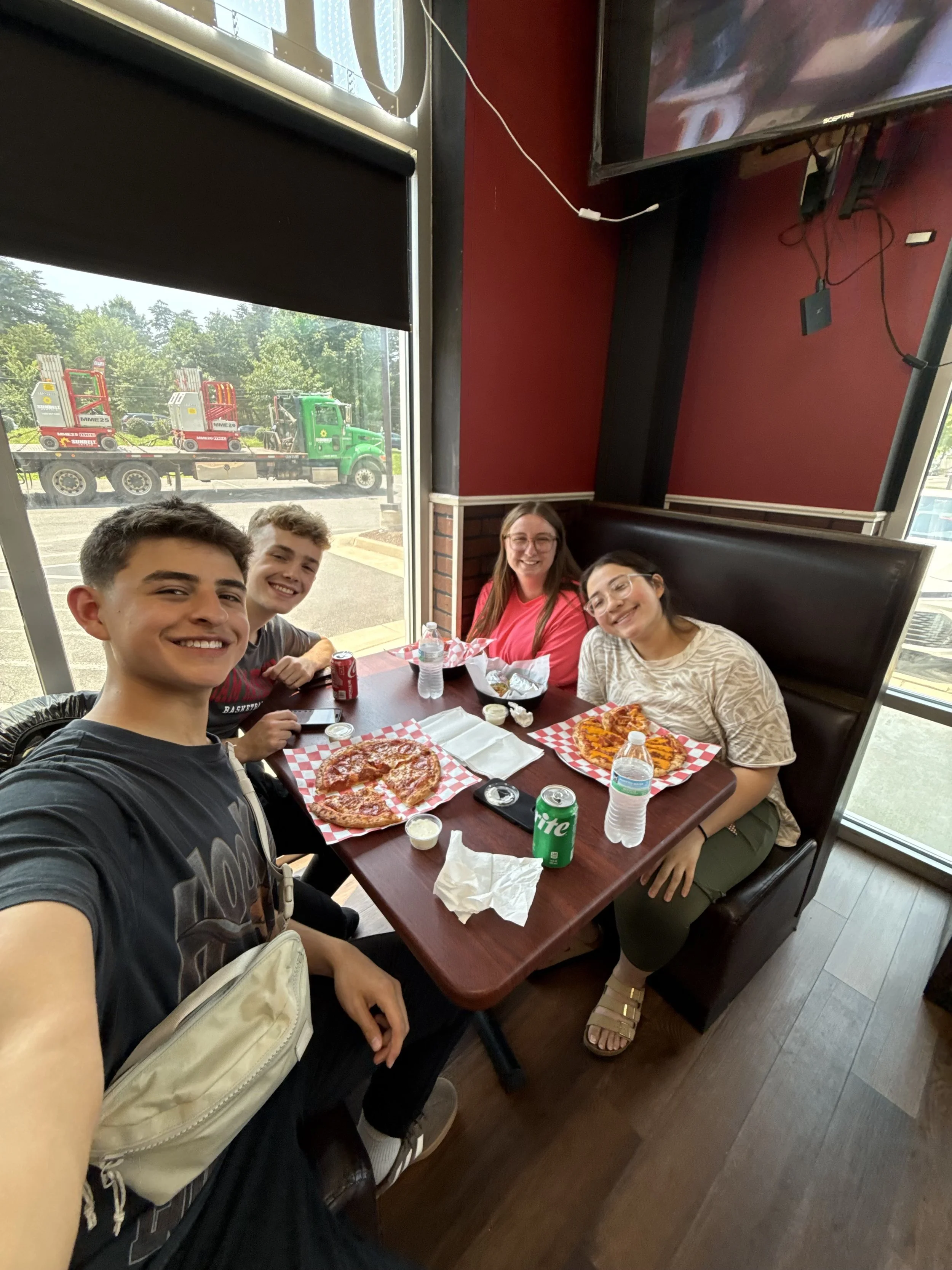 IMG_1385.jpeg