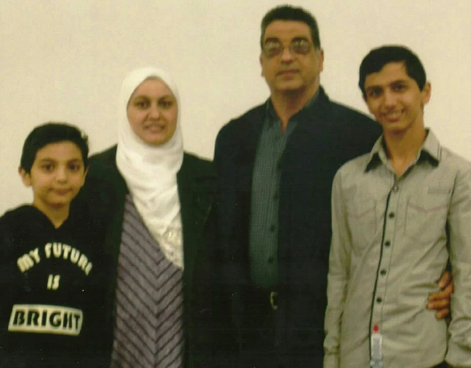 Toledo family that bought house.jpeg