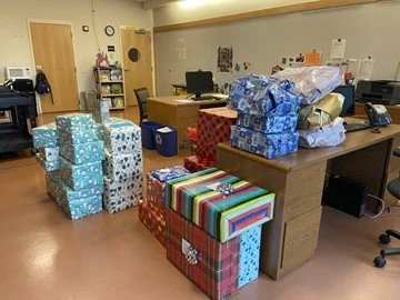 Holiday Gifts with Park Synagogue