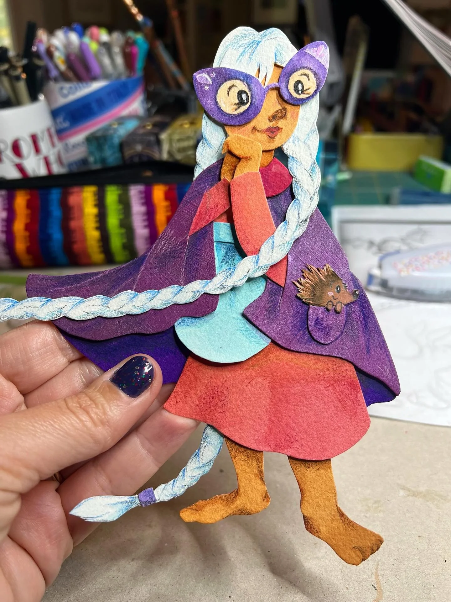 ✨💜 one day more to enter THE WANDKEEPERS: A SKY FULL OF DRAGONS giveaway with artsy, fangirl me &amp; author @authortiffanymcdaniel !! 💜✨
💚
if you like your magical reads full of whimsy and a kidnapping hat and button friends&mdash;and, you know, 