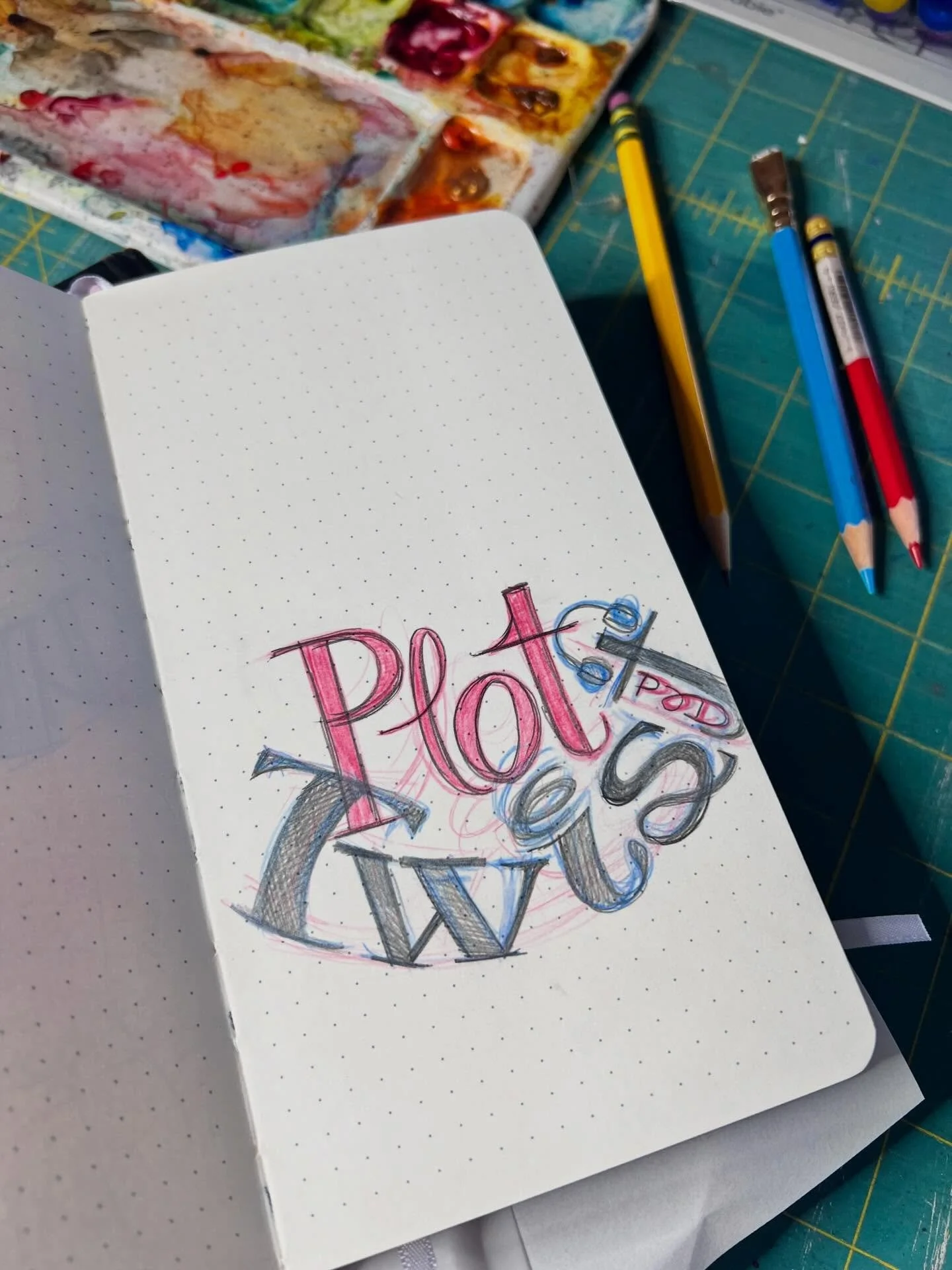 ✨✒️ this isn&rsquo;t The handlettering piece i&rsquo;m working on in the studio today, but&hellip;!!! 🖋️✨
🎧
👉🏽 you MUST listen to this week&rsquo;s @plottwist_pod episode. @somanc bringing all the hope for team ART &amp; HUMANS &amp; the Future!!