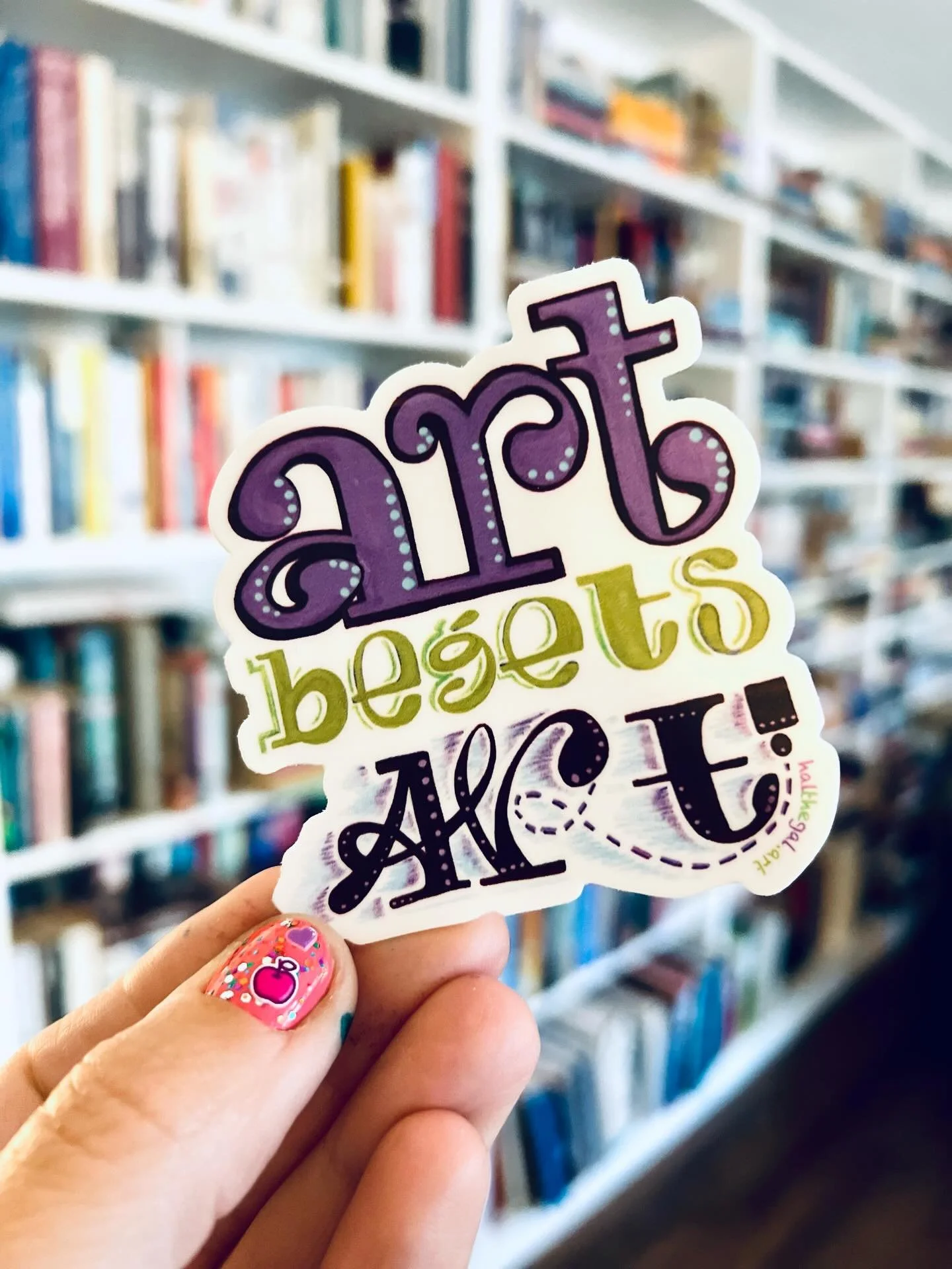 ✨🖍️ while all crayon box membership levels come with the same benefits, i&rsquo;ve added ONE bonus feature to the &ldquo;glitter bonus pack&rdquo; and &ldquo;studio mess maker&rdquo; levels... 🖍️✨
🤩
you can now let me know how many stickers you ne