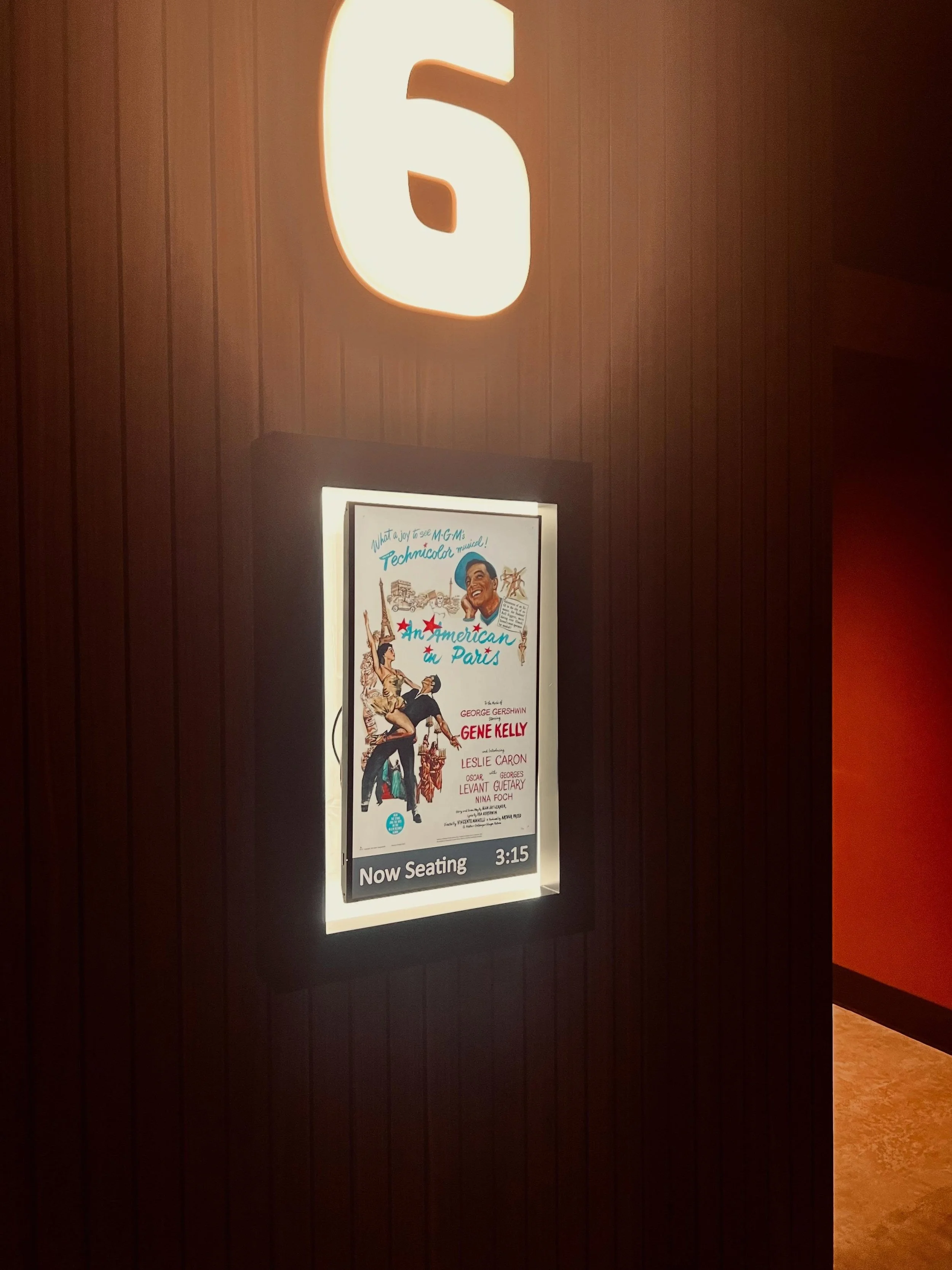 ✨🎬 a birthday week TreAt just for me?!? pretty sure. two favourite films. as i&rsquo;d never seen them before.🎬✨
🥹
two days of seeing GENE KELLY ON THE BIG SCREEN!! what?!?? 
🥹
what a RidicUloUsLY sublime treat!!!!!
thank you @regalmovies for thi