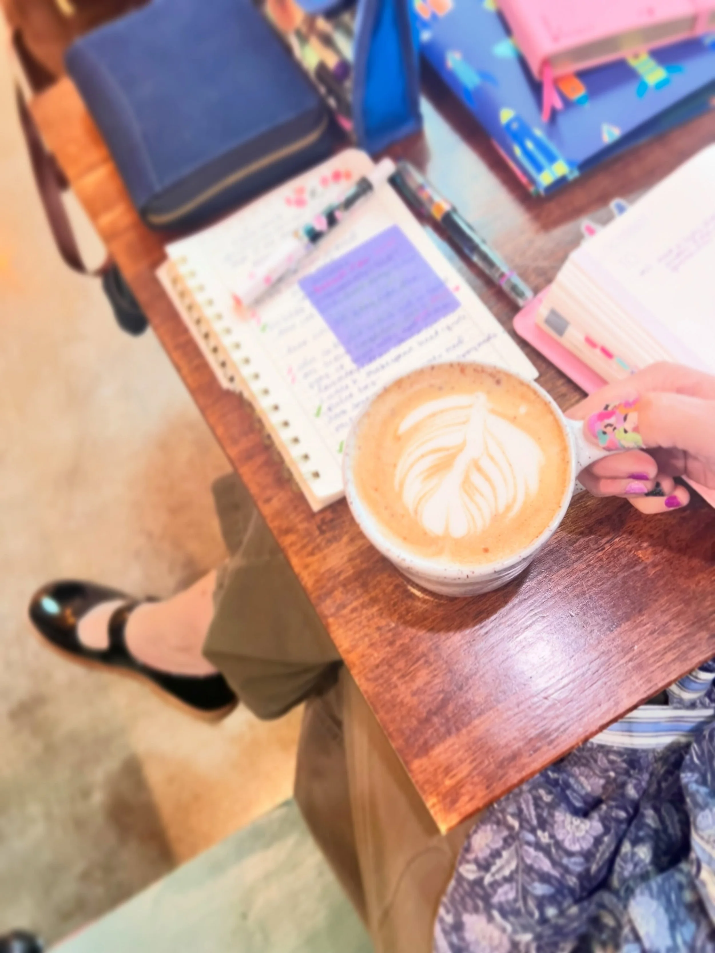✨☕️ 2 days. 2 coffee shops. tooooooo many ideas. ☕️✨
where do you do your best thinking?
📝
excited &amp; not just because i&rsquo;m rattling with caffeine.
pinkie promise.
🥰
pens &amp; paper &amp; mugsa plenty,
💖xo,
*hallie 🤓
&bull;
(&amp;, yes. 