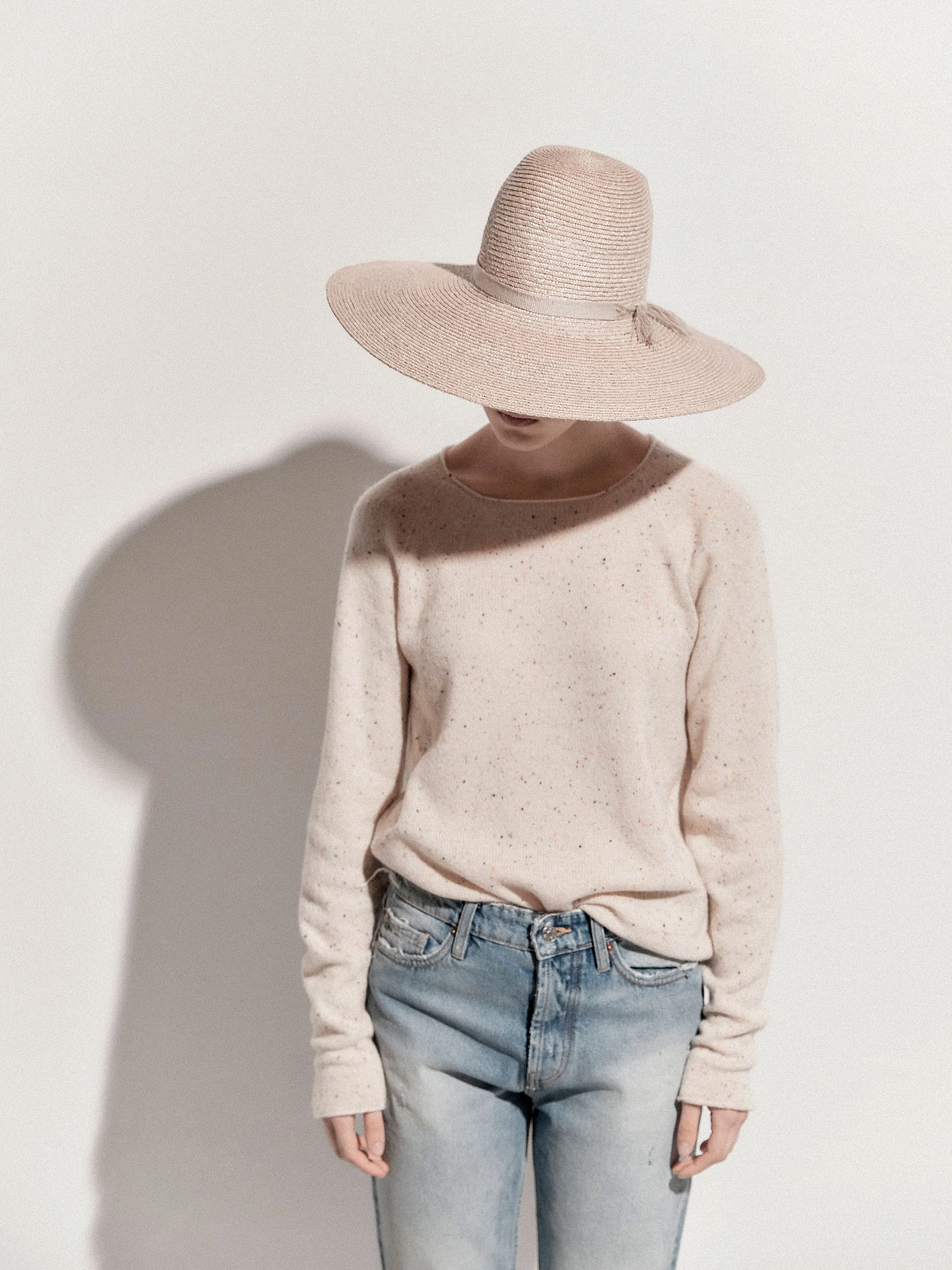 Shop_hat_lin04.jpg