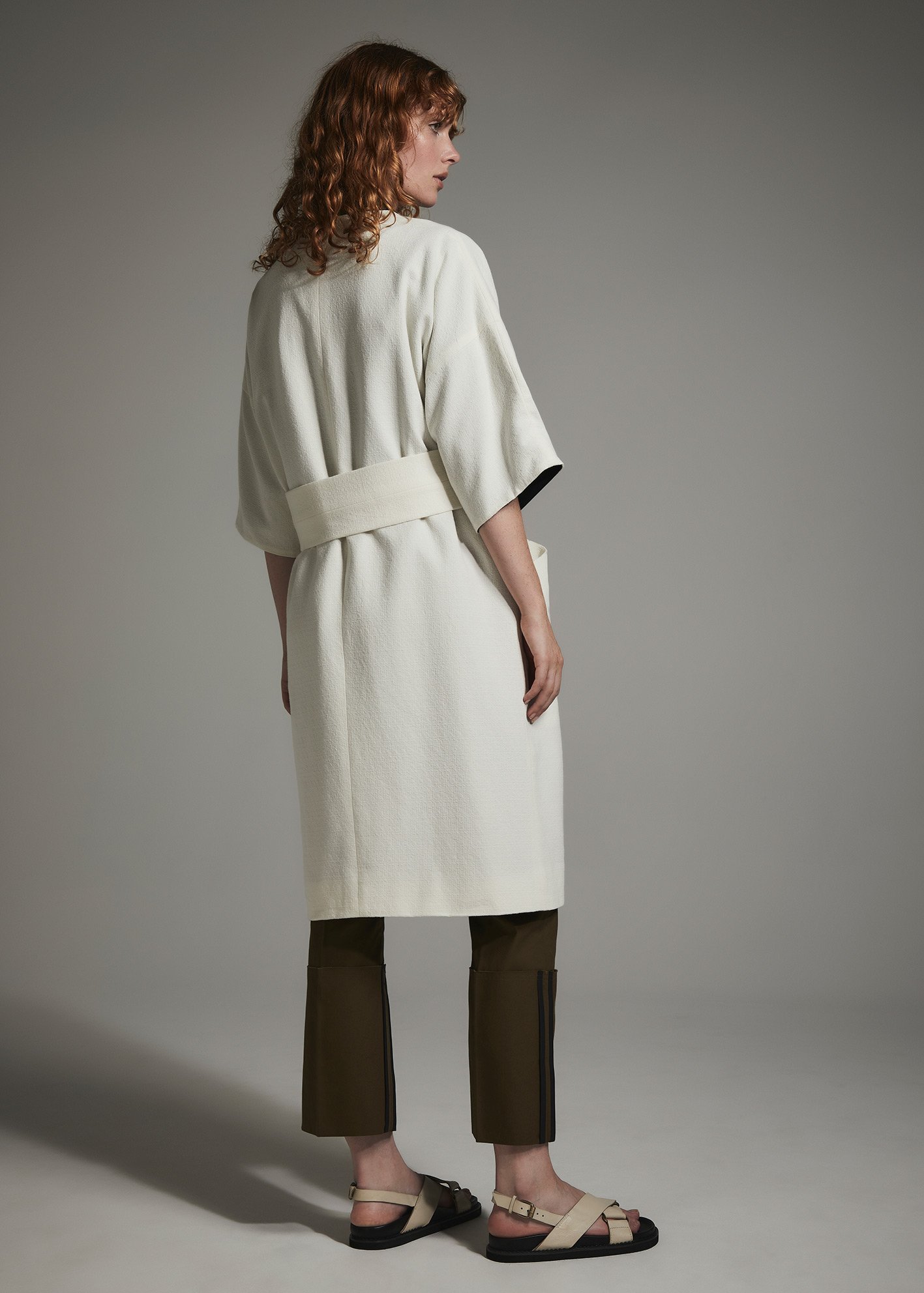 Coat-belt-back-01.jpg