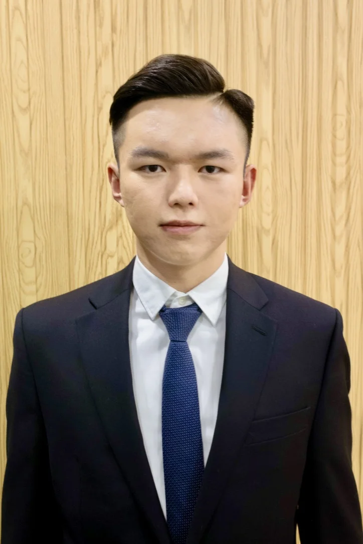 Alex Jin Headshot.jpg