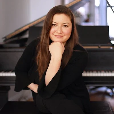 Carmen Staaf