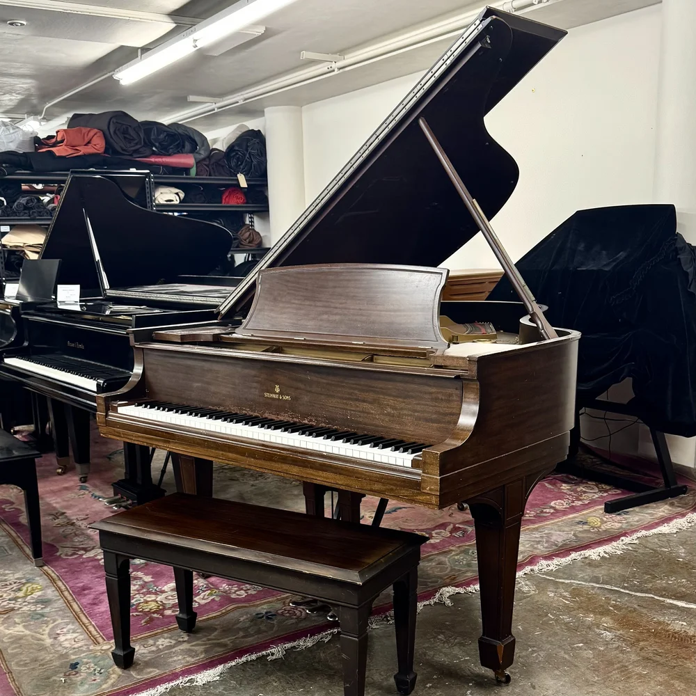 タルワール　ジャンビーヤ　ペルシャンキンジャール Steinway L 1927 — Piedmont Piano Company