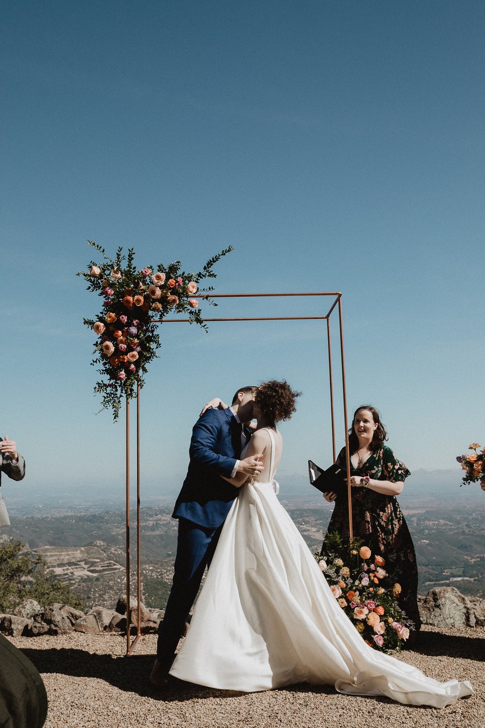 Oakridge Farmhouse Wedding (Copy)