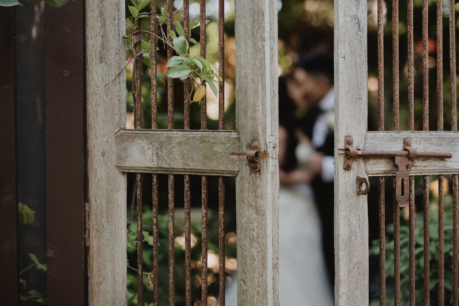 Twin Oaks Garden Estate wedding by Lulan Studio