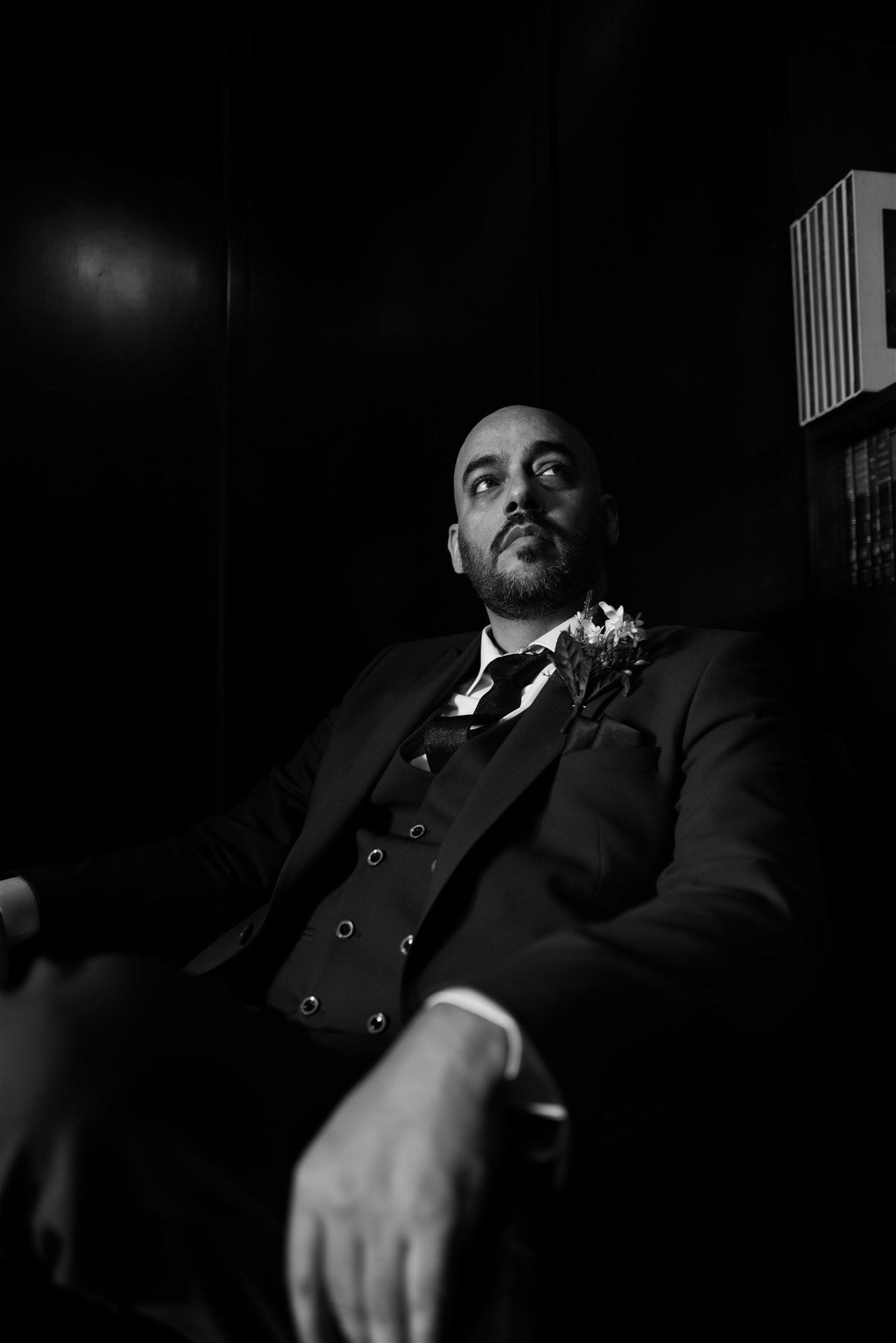 Groom Getting Ready at the Oviatt Penthouse, wedding photo by Lulan Studio