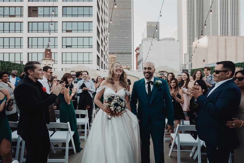 Wedding Ceremony at Oviatt Penthouse taken by Lulan Studio