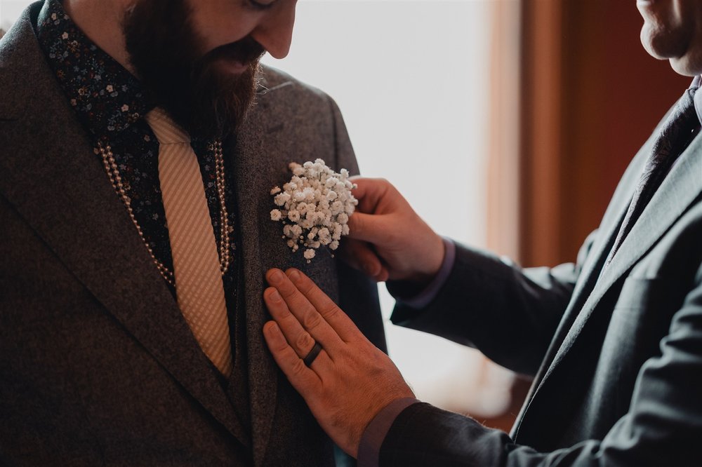 Wedding Getting Ready Photos at Castle Green taken by Lulan Studio