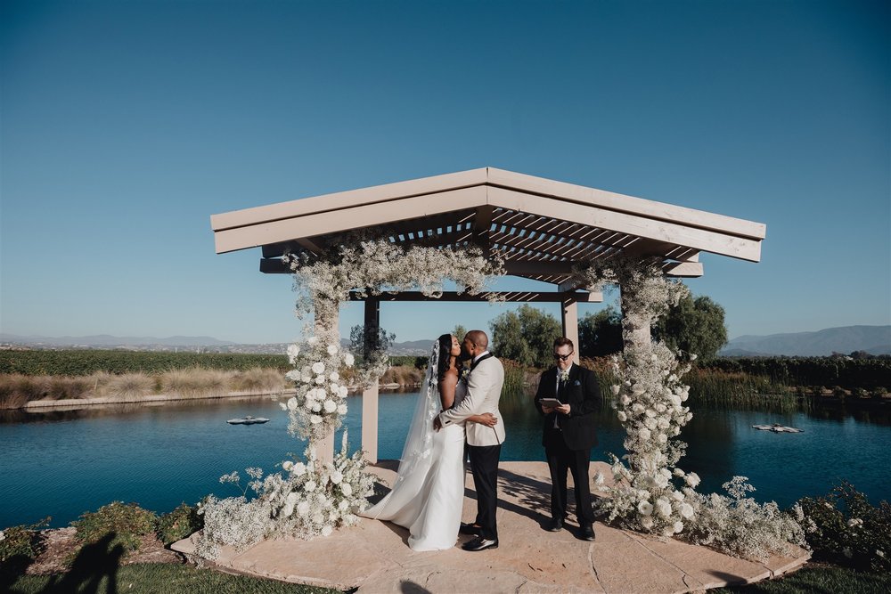 Wedding Ceremony at Ponte Winery taken by Lulan Studio