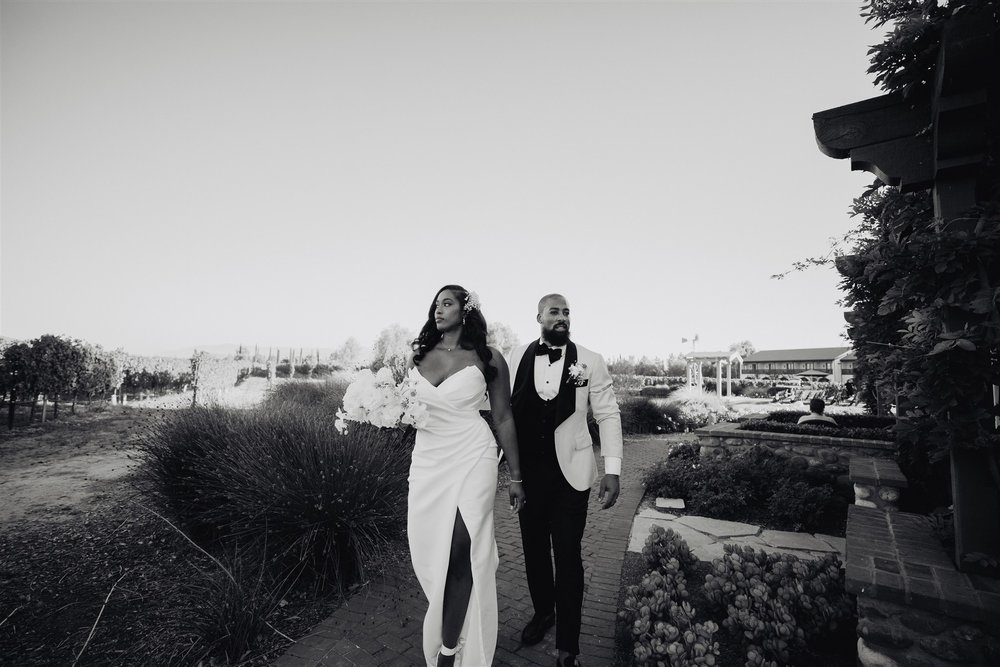 Bride &amp; Groom Portrait at Ponte Winery taken by Lulan Studio