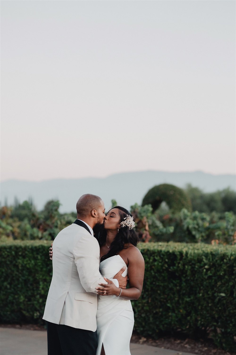 Bride &amp; Groom Portrait at Ponte Winery taken by Lulan Studio