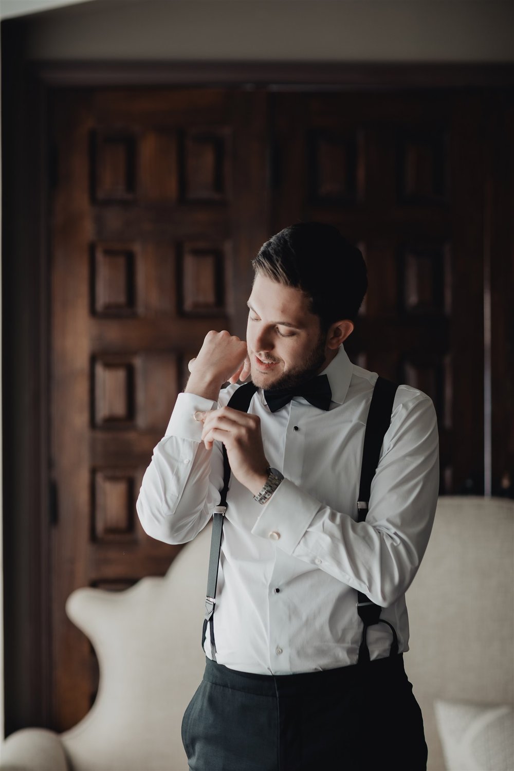 Groom Wedding Portrait at Bel Air Bay Club taken by Lulan StudioGroom Getting Ready at Bel Air Bay Club taken by Lulan Studio