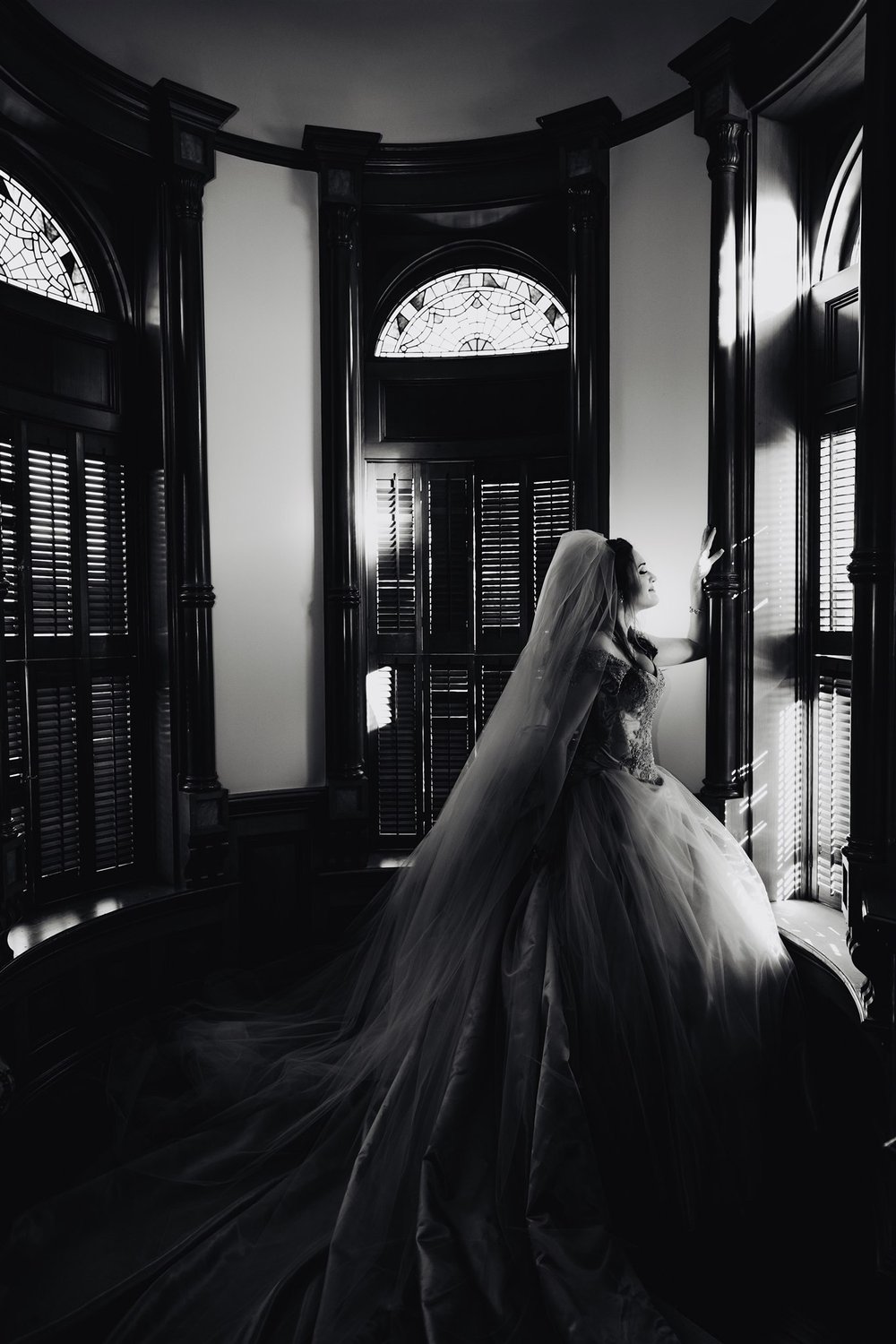 Bride Portrait at Newhall Mansion taken by Lulan Studio