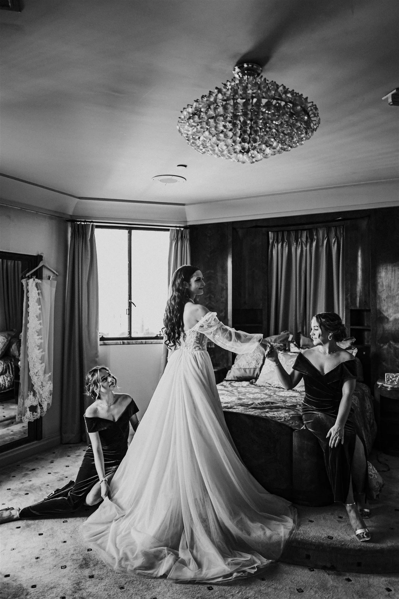 black &amp; white bride portrait