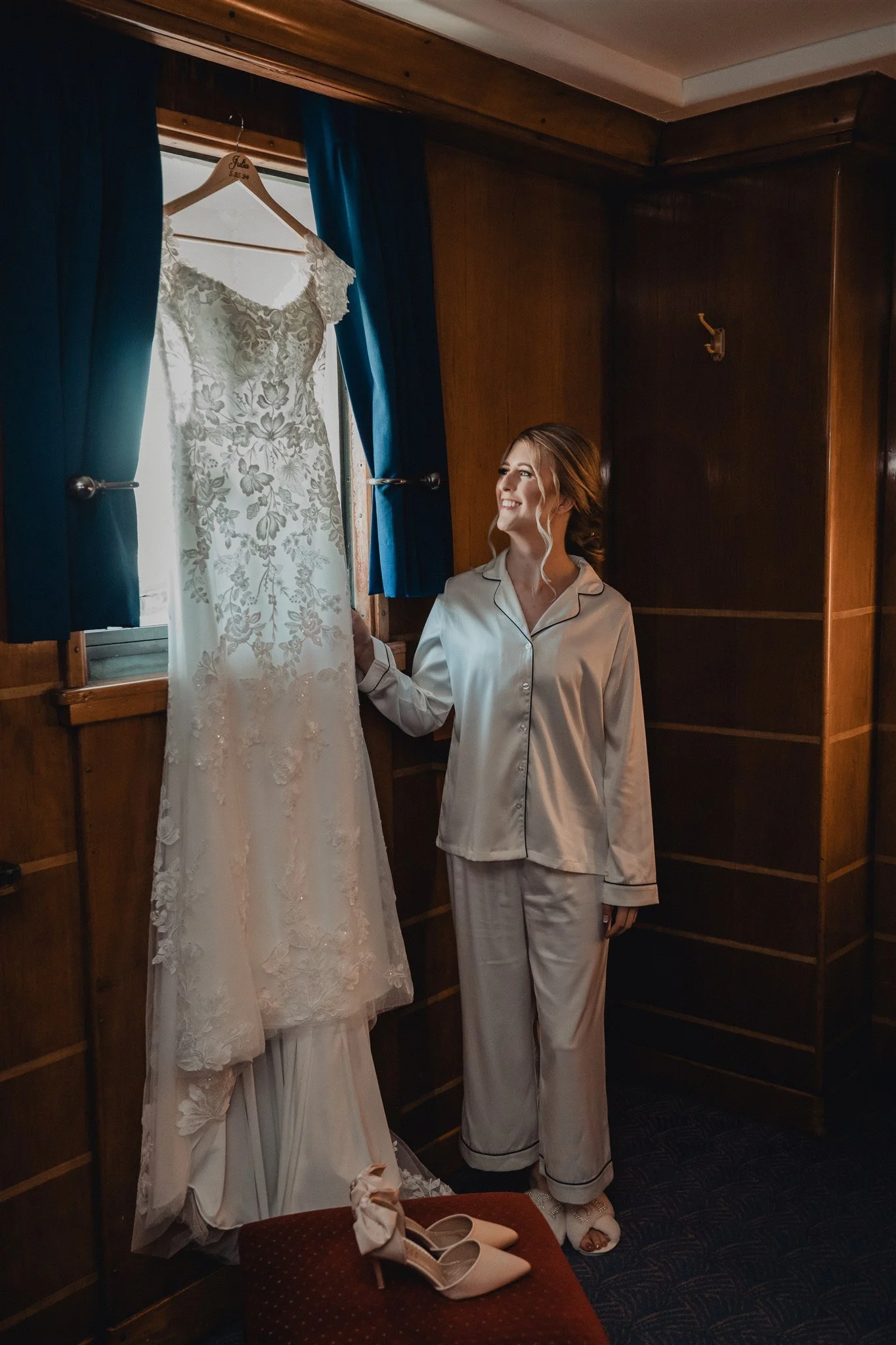 Long Beach wedding by Lulan Studio