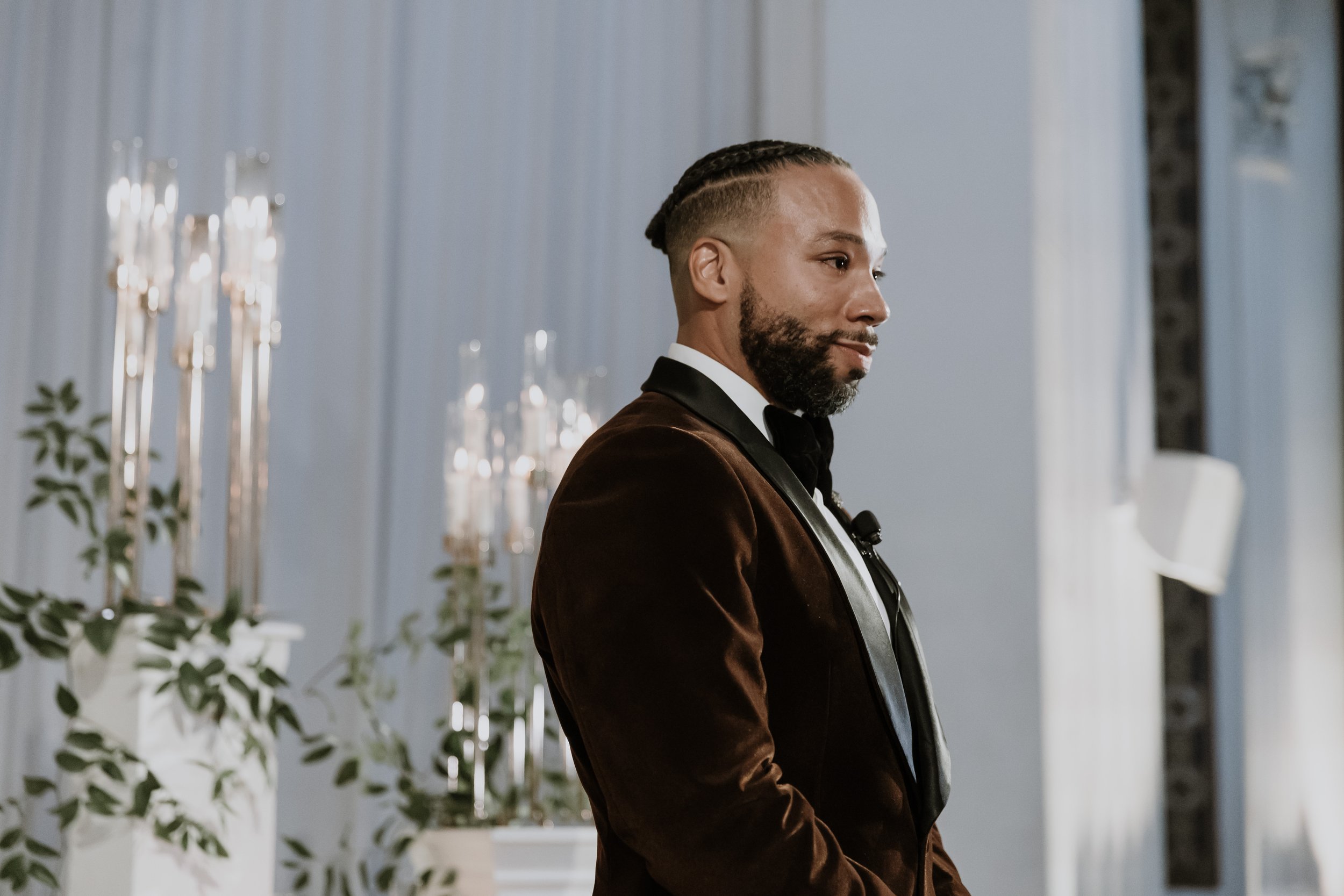 wedding ceremony at vibiana in los angeles
