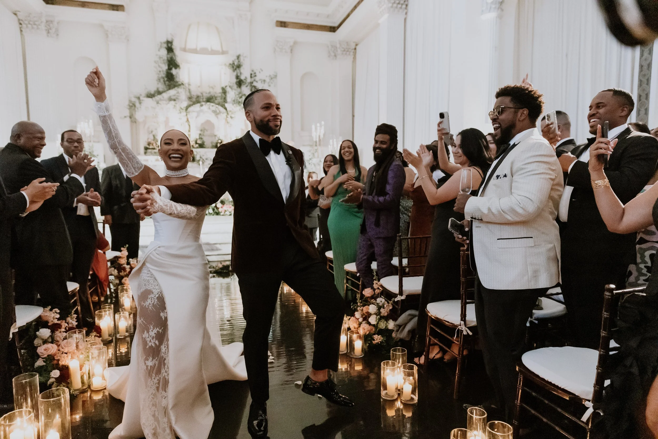 wedding ceremony at vibiana in los angeles