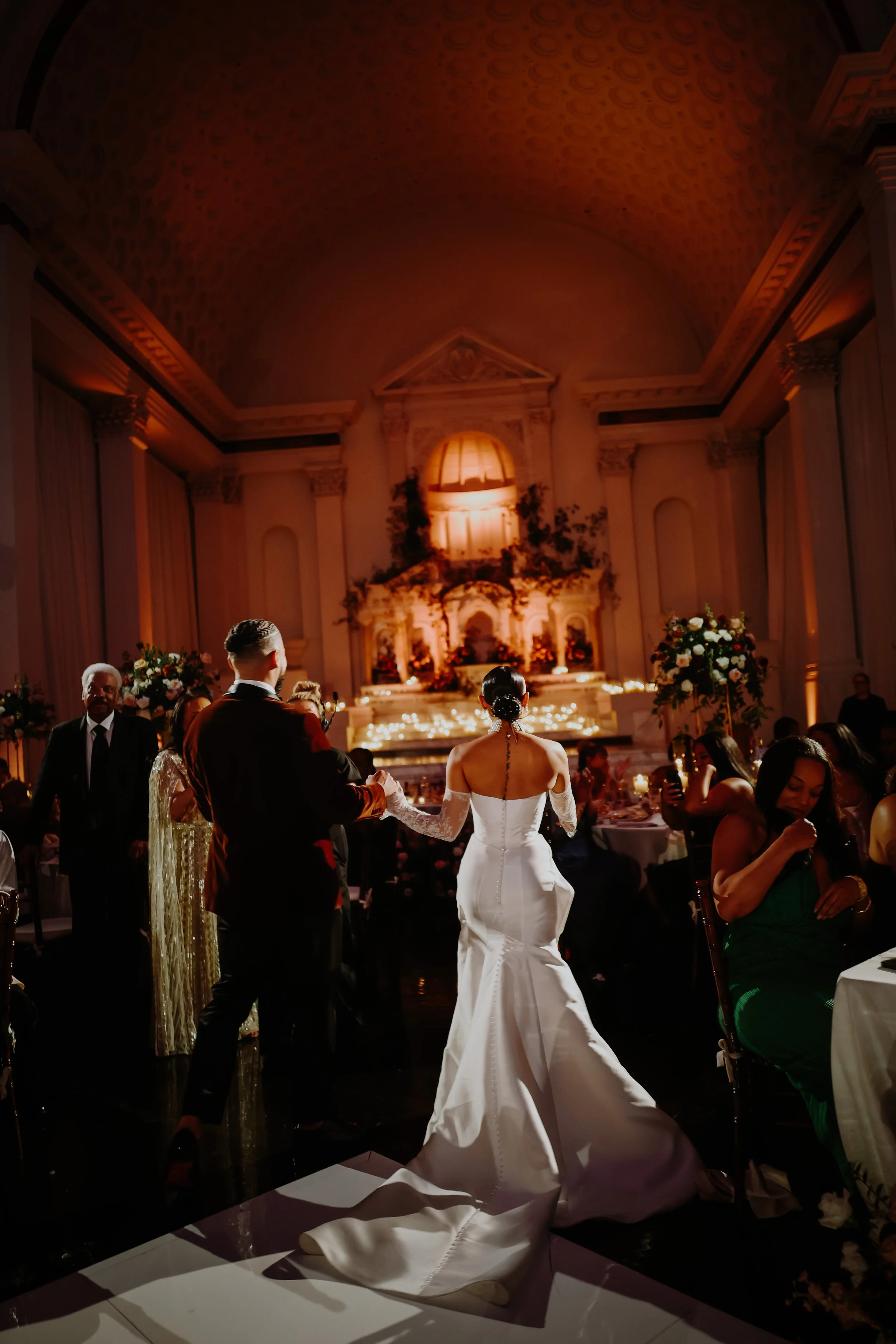 wedding reception at vibiana in los angeles