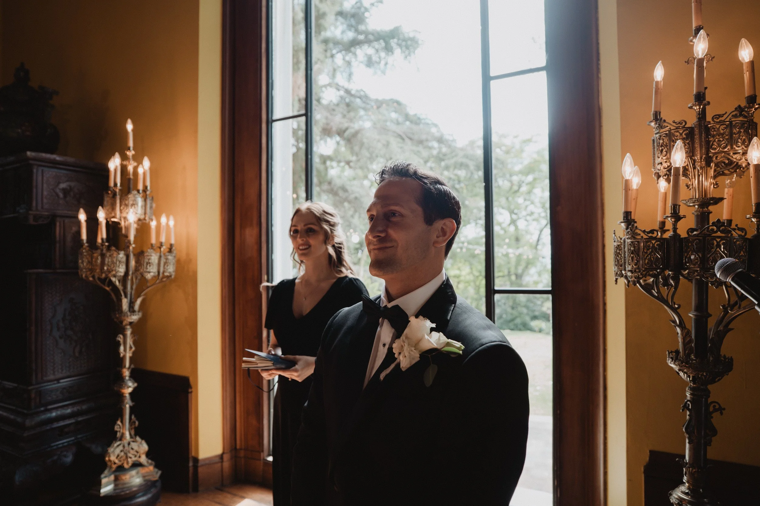 bride and groom wedding ceremony at paramour estate