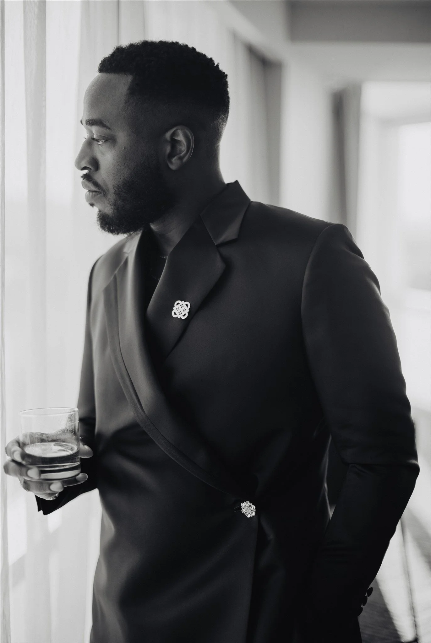 groom portrait on his wedding day at vertigo LA