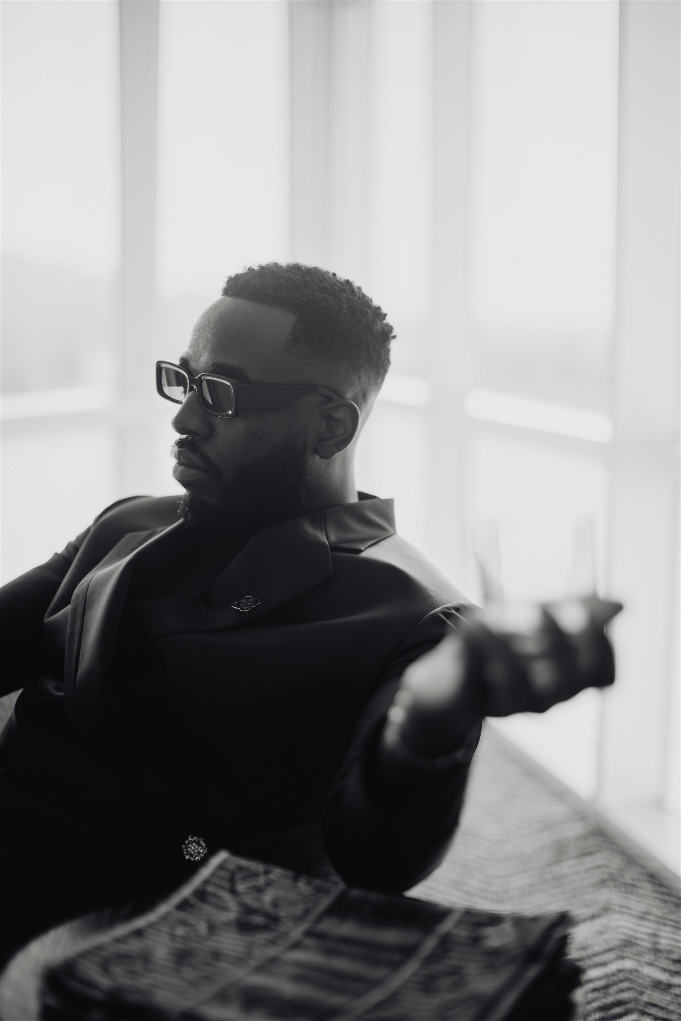 groom portrait on his wedding day at vertigo LA