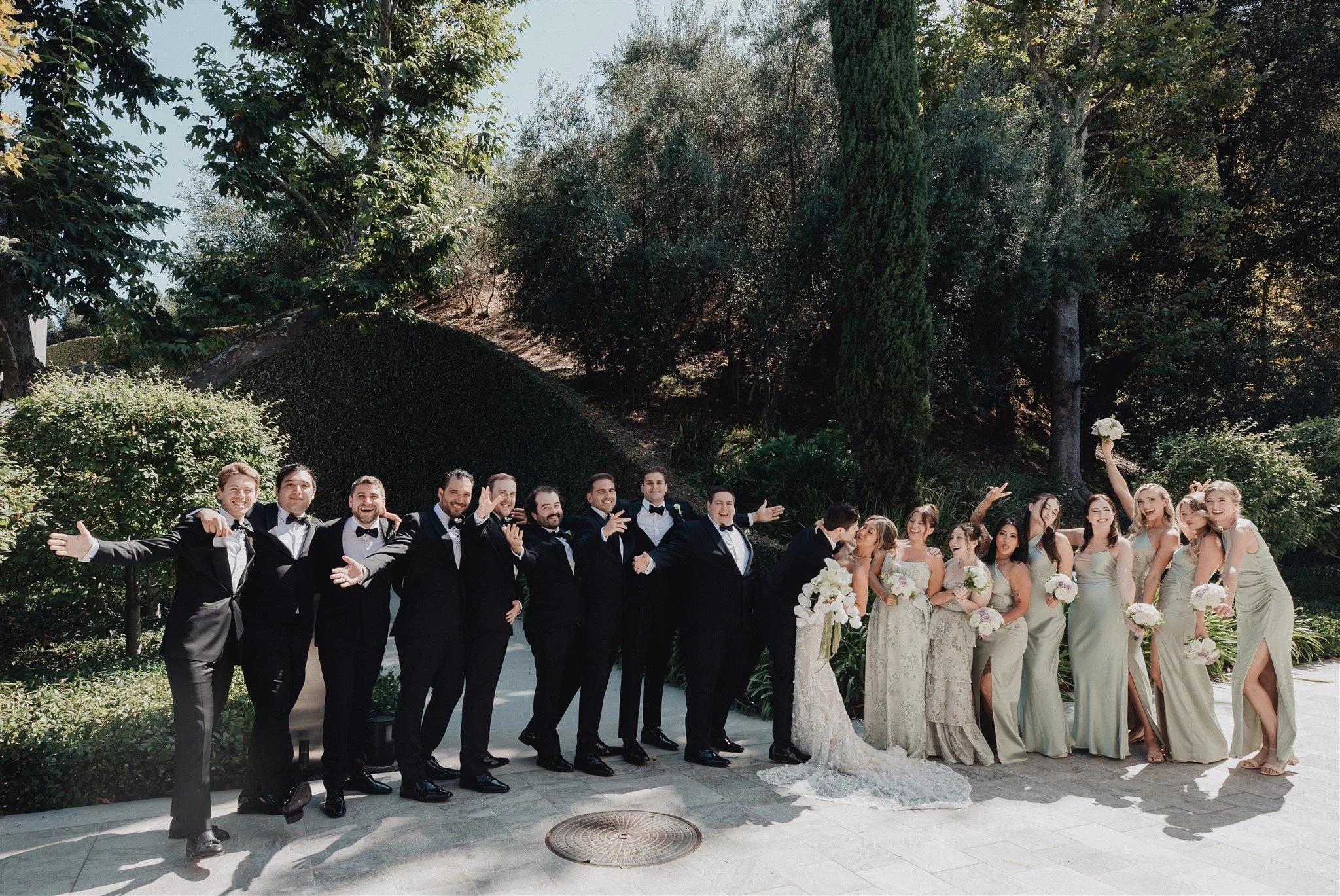 wedding party photos at skirball cultural center