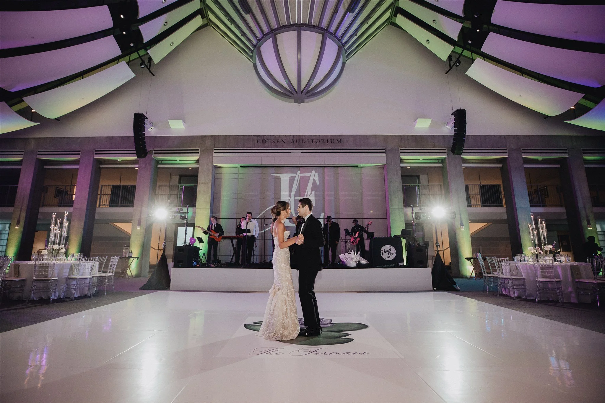 wedding reception fun at skirball center