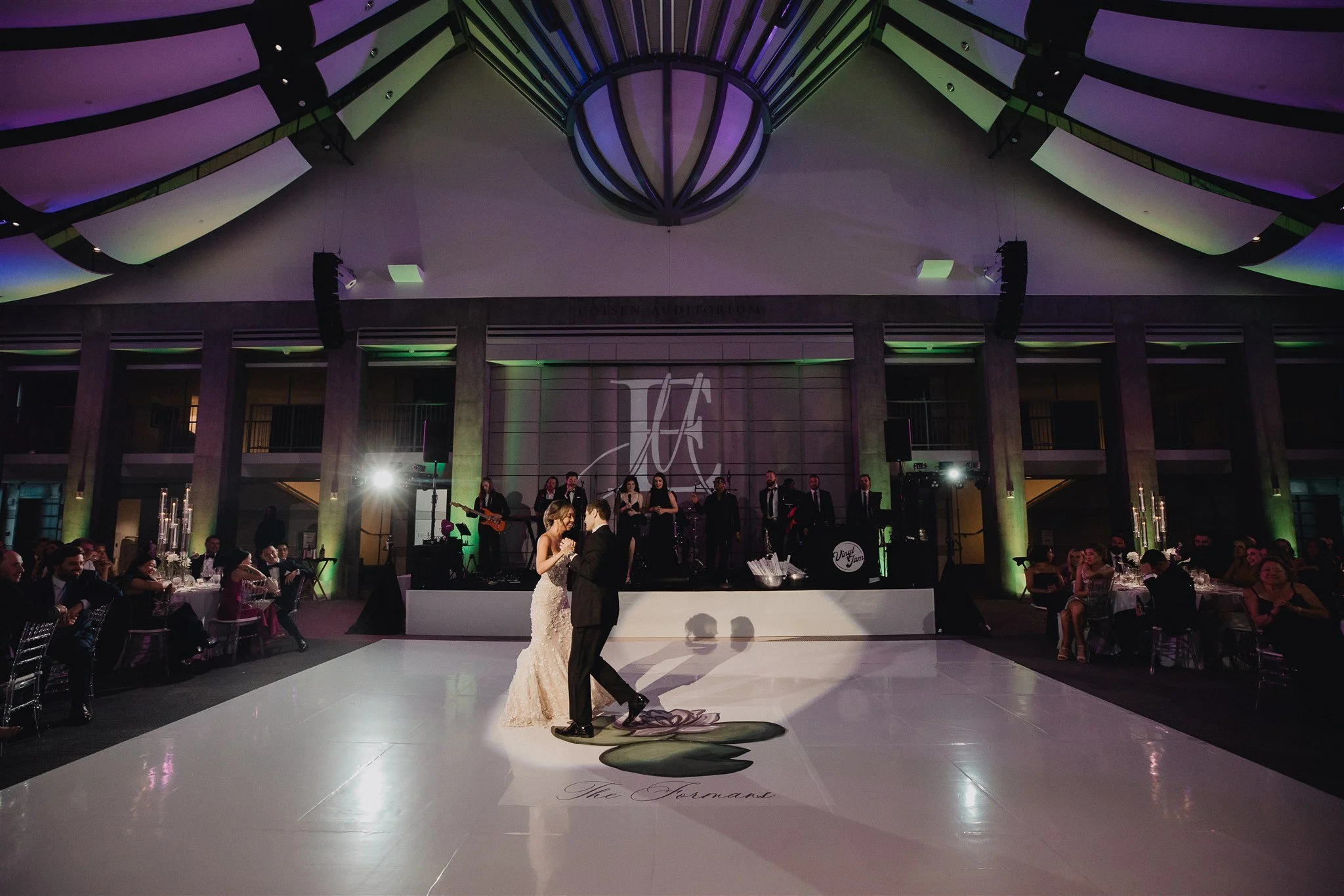 wedding reception fun at skirball center