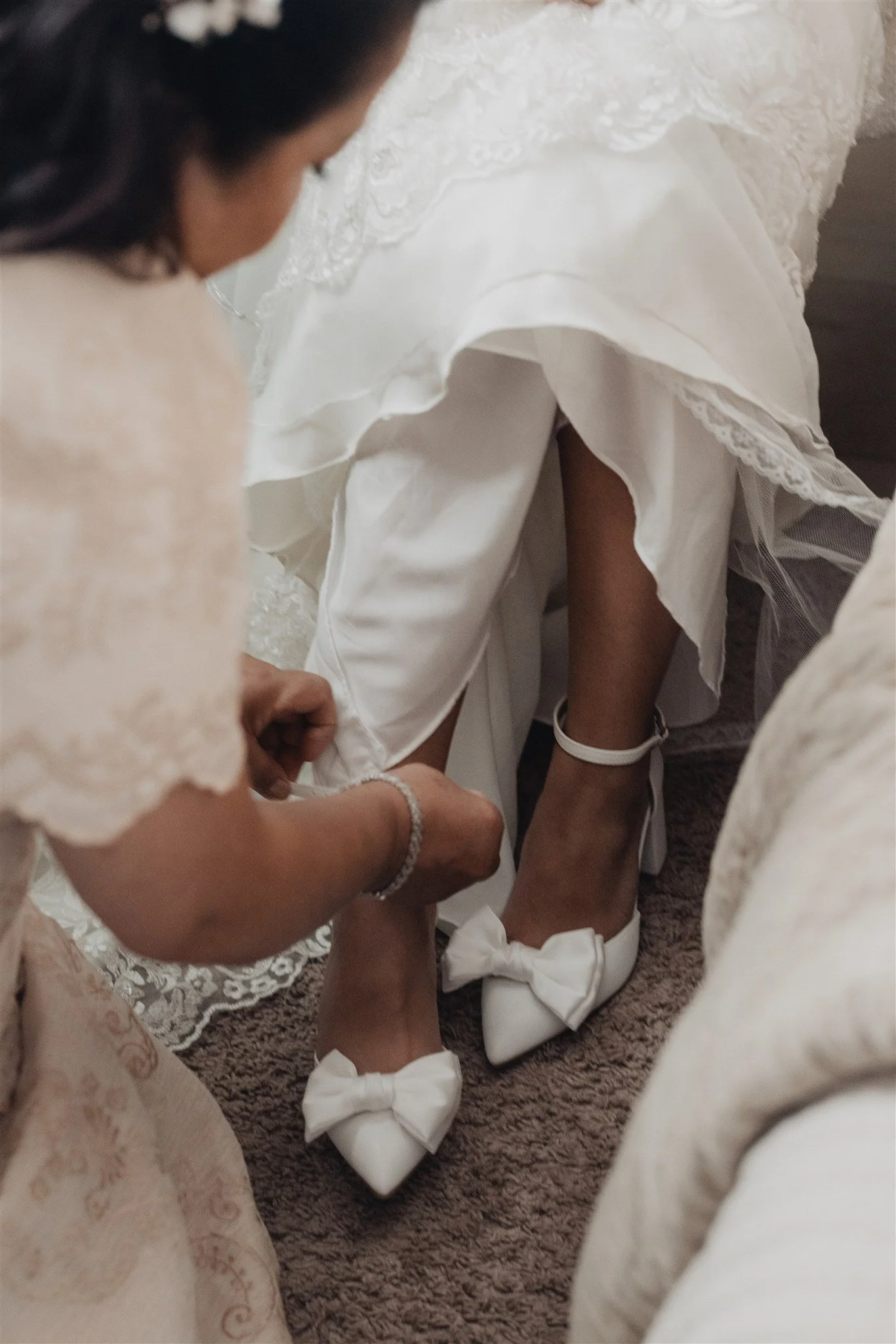 bride getting ready on her wedding day