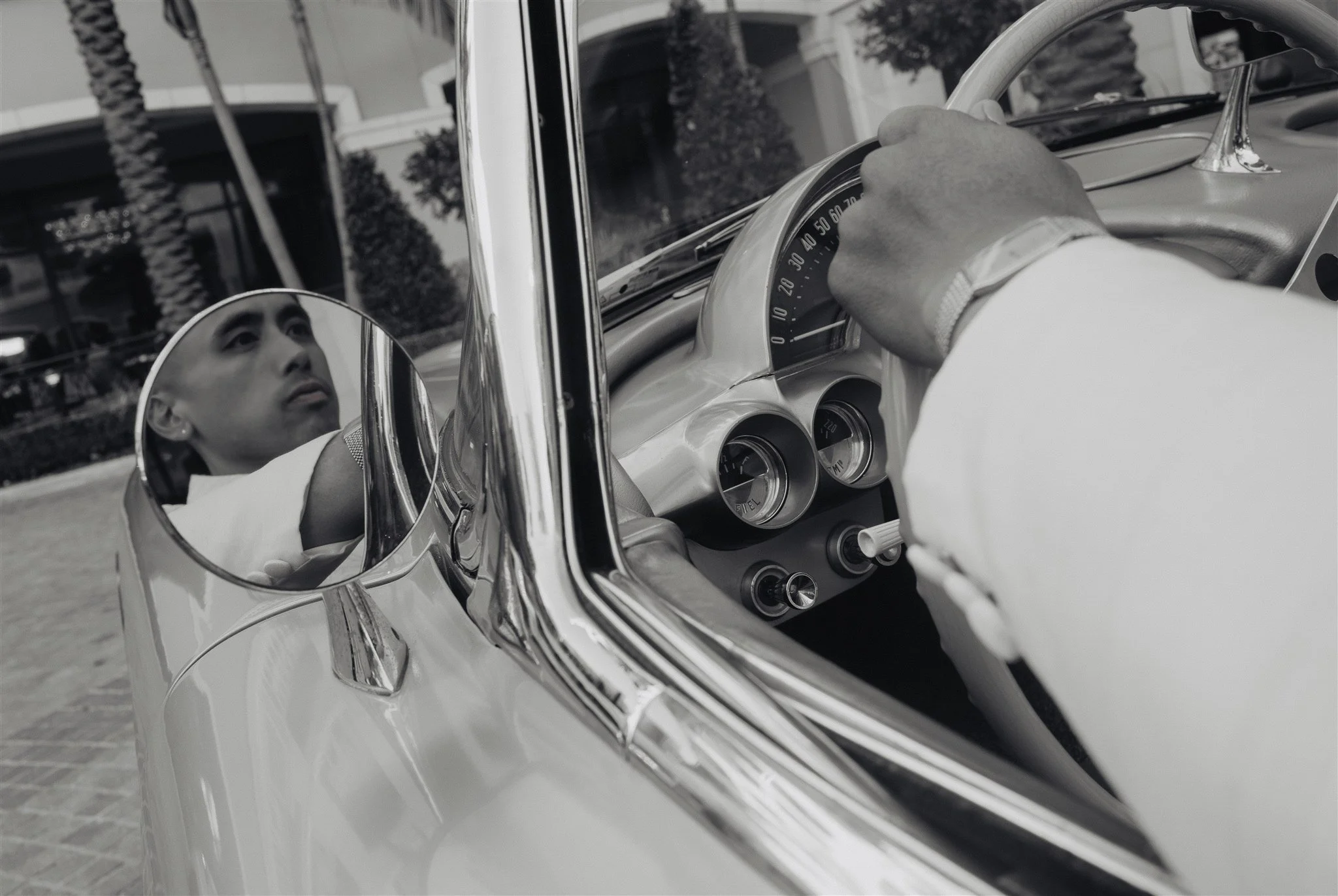 bride and groom location shoot in garden grove, california on their wedding day