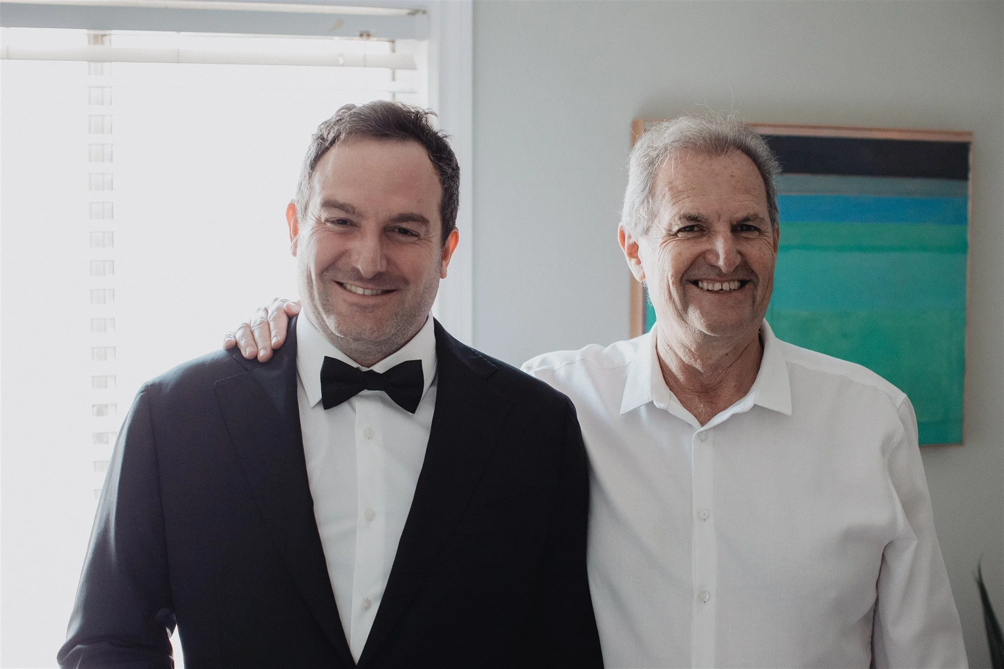 groom getting ready for his wedding day at castaway burbank