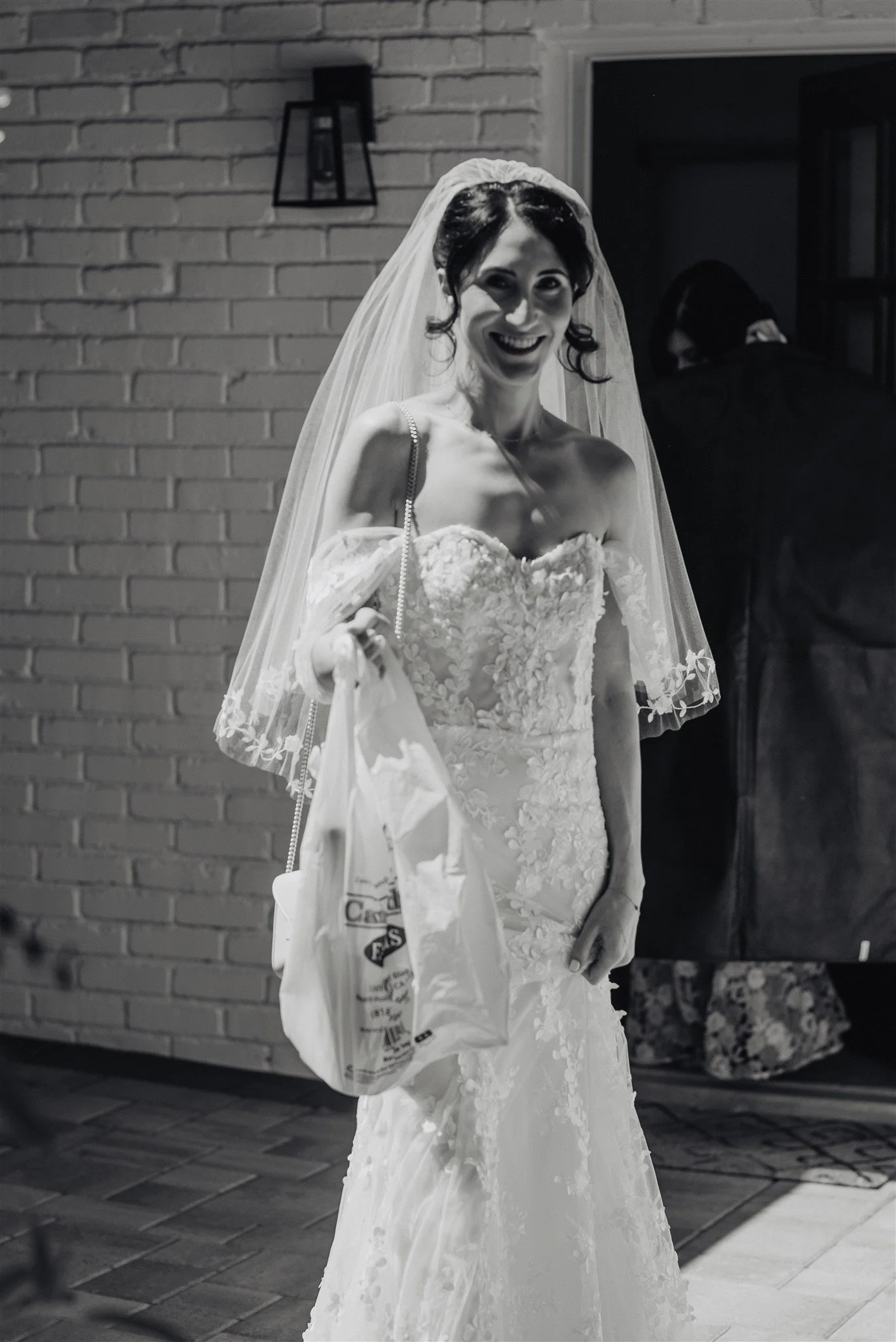 bride getting ready details on her wedding day at castaway burbank