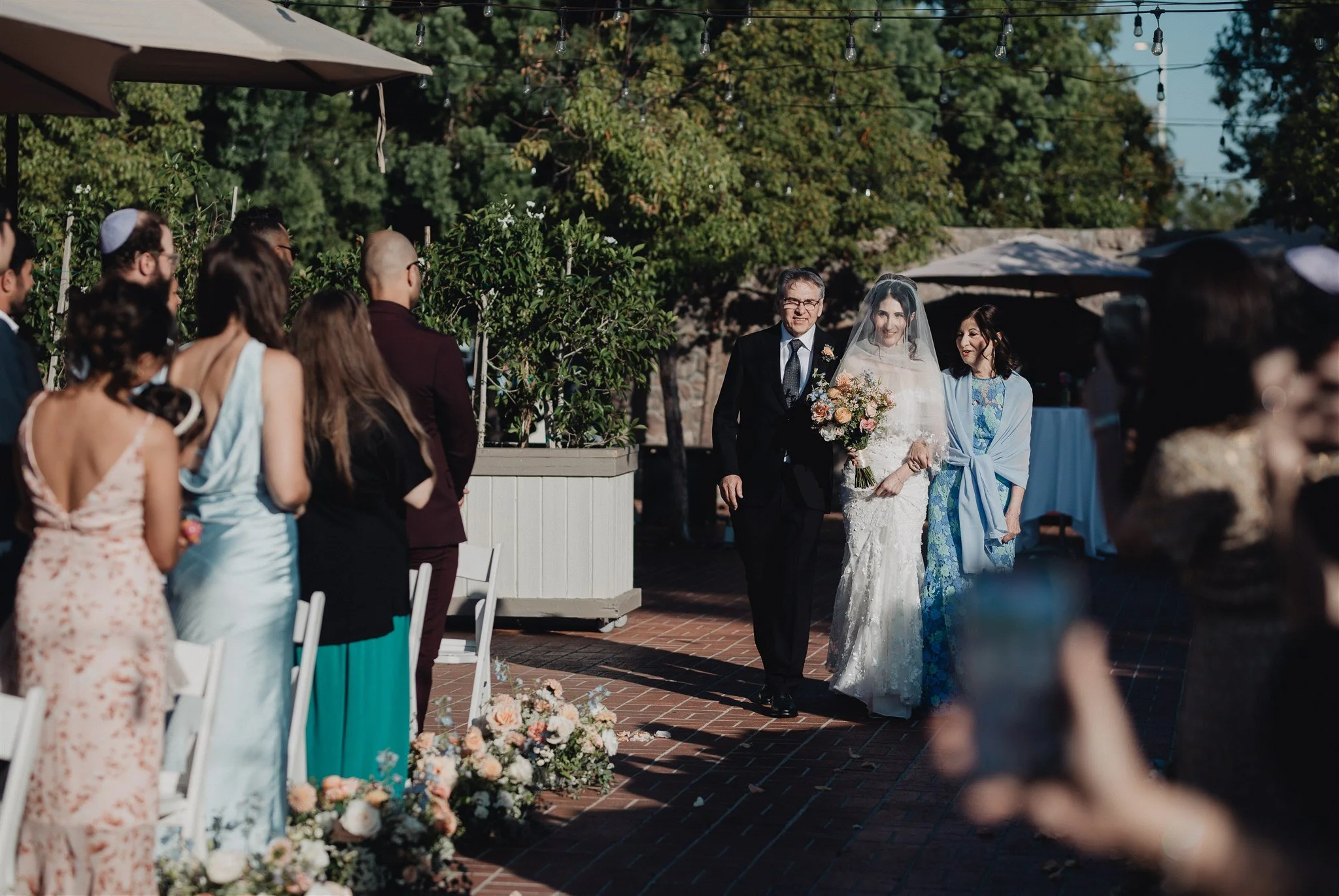 wedding ceremony at castaway burbank