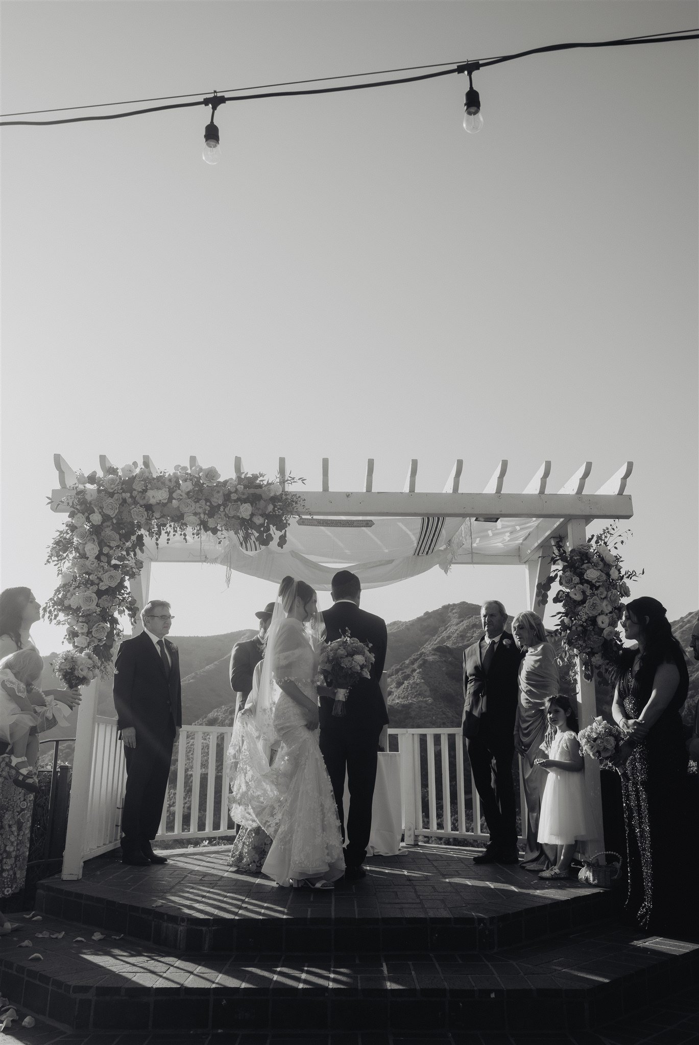 wedding ceremony at castaway burbank