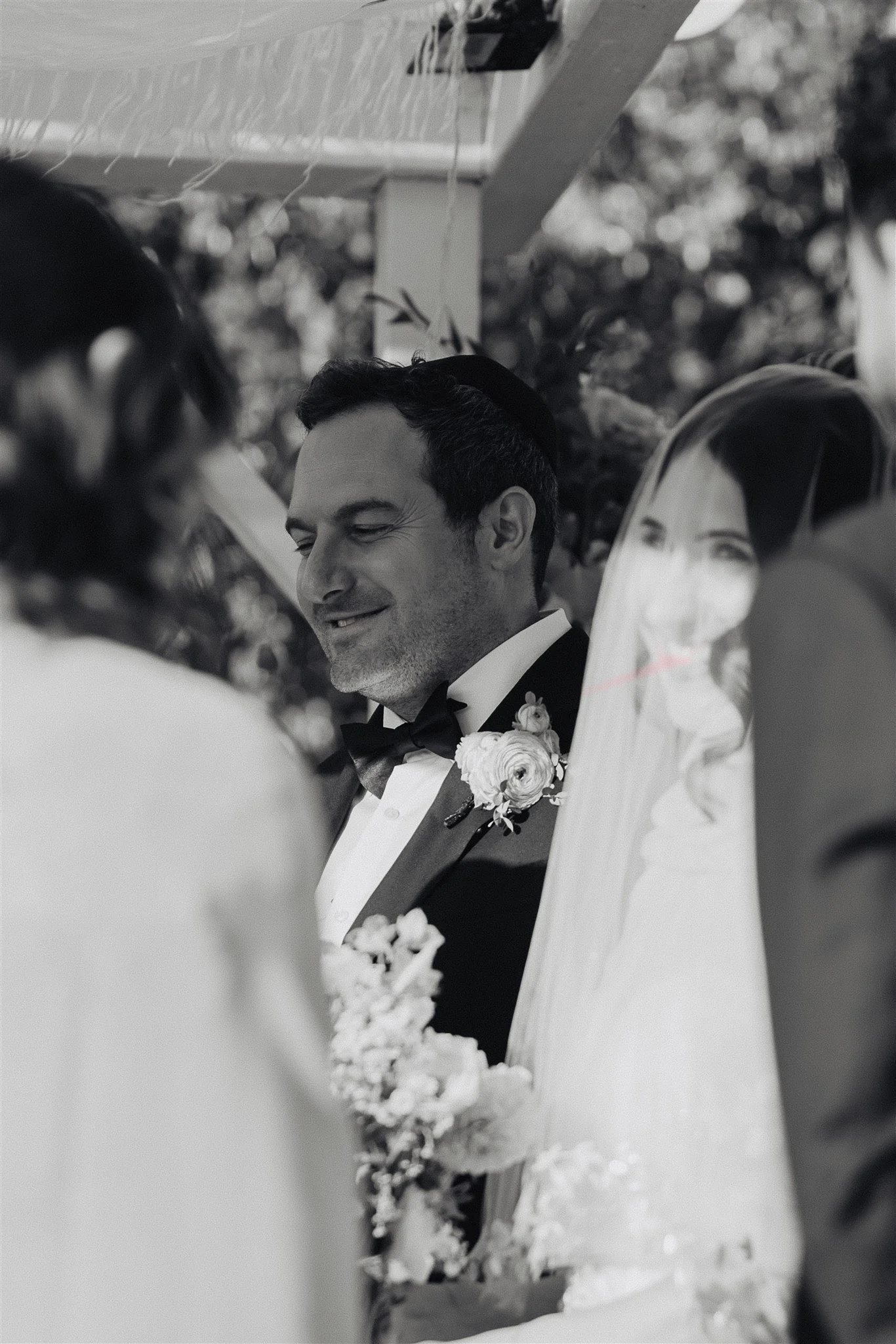 wedding ceremony at castaway burbank