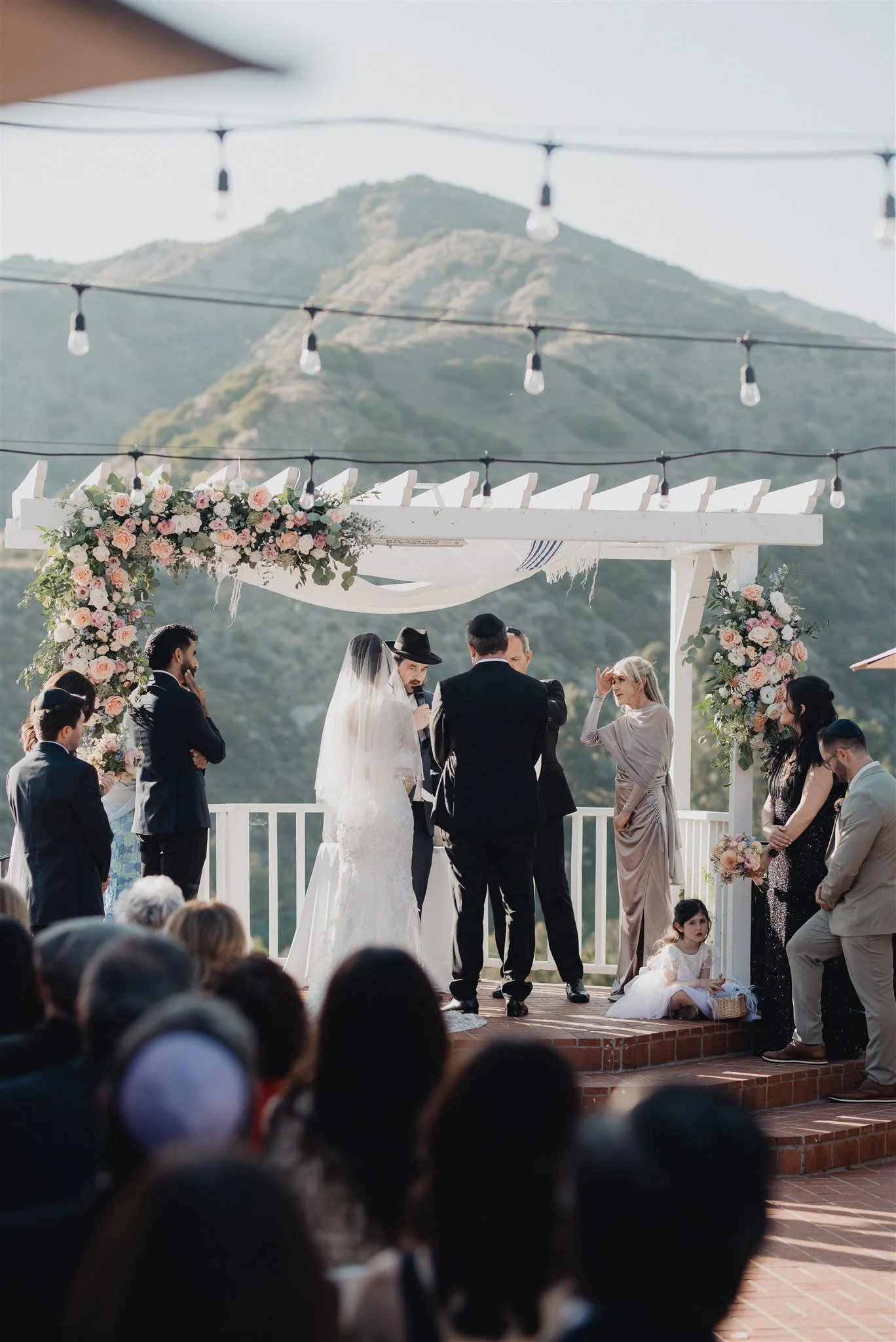 wedding ceremony at castaway burbank
