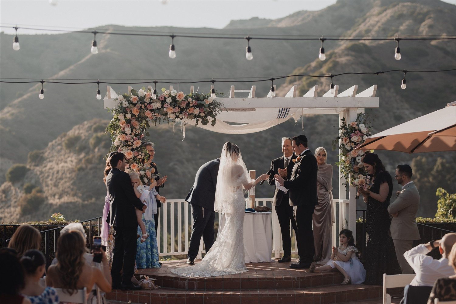 Glendale wedding photography by Lulan Studio