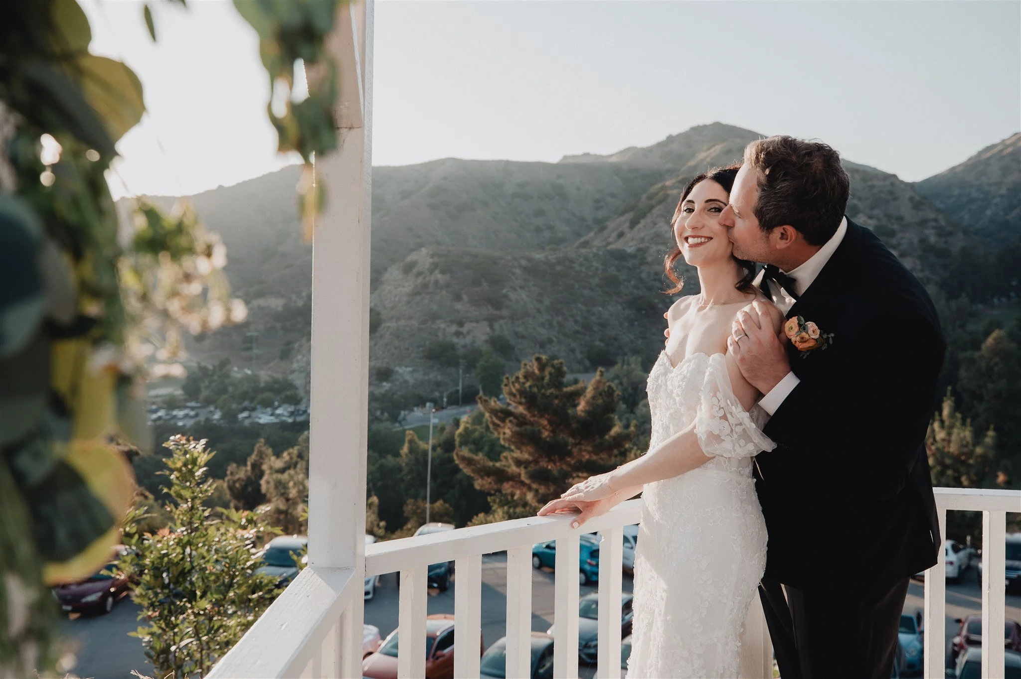 bride and groom wedding portraits at castaway burbank