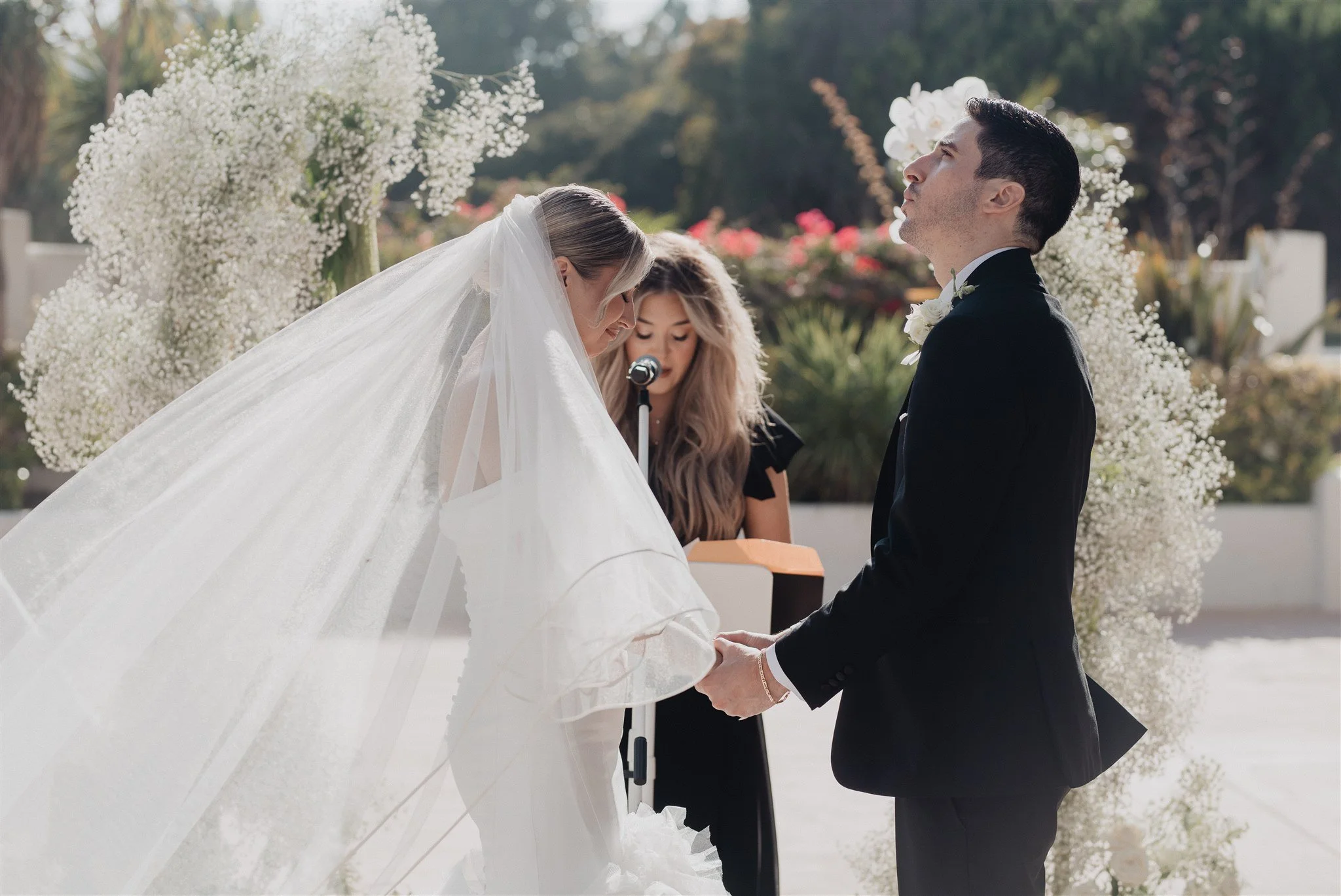 wedding ceremony at DoubleTree San Pedro