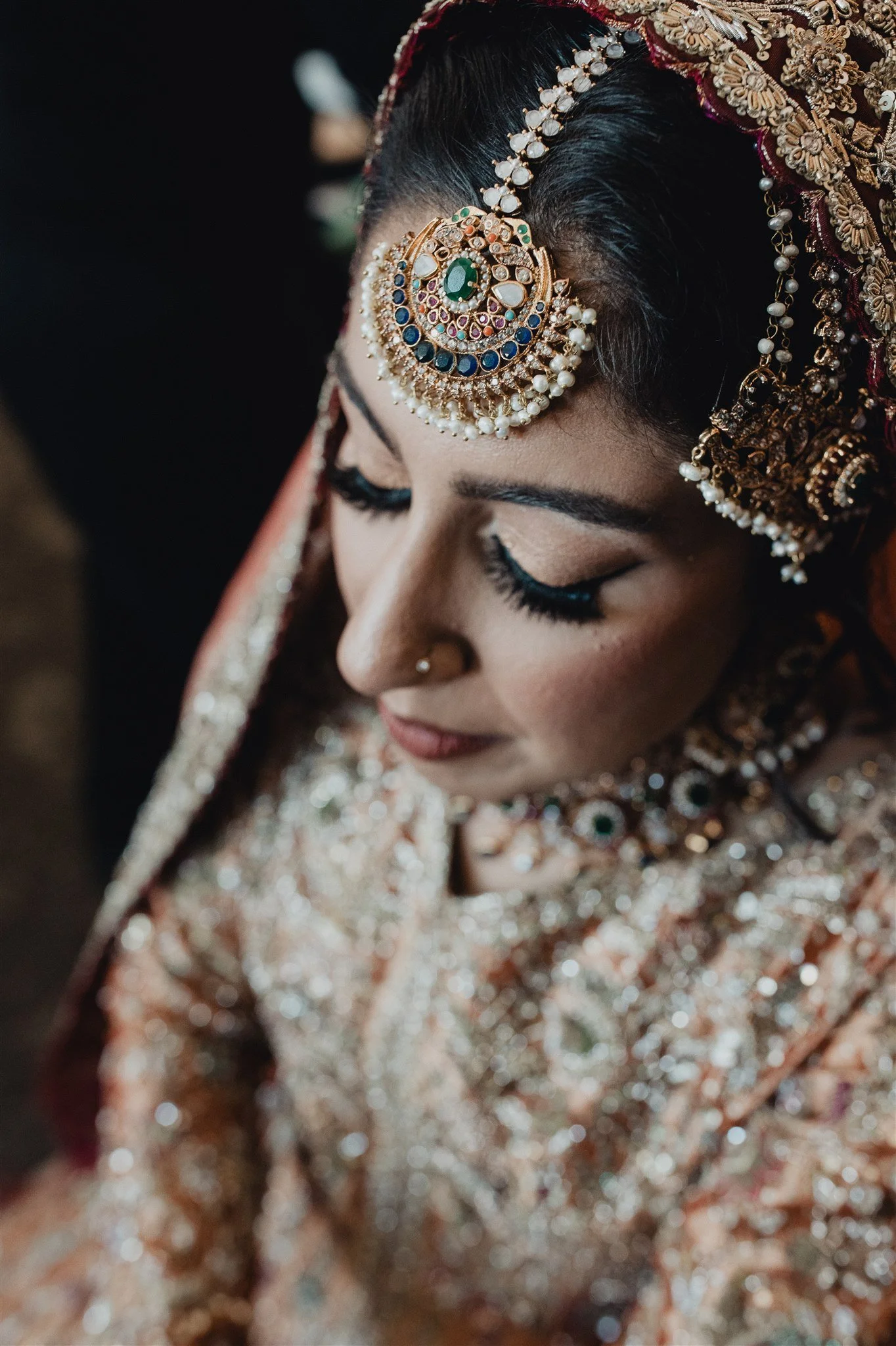 indian bride getting ready for her wedding day at anaheim hills golf course