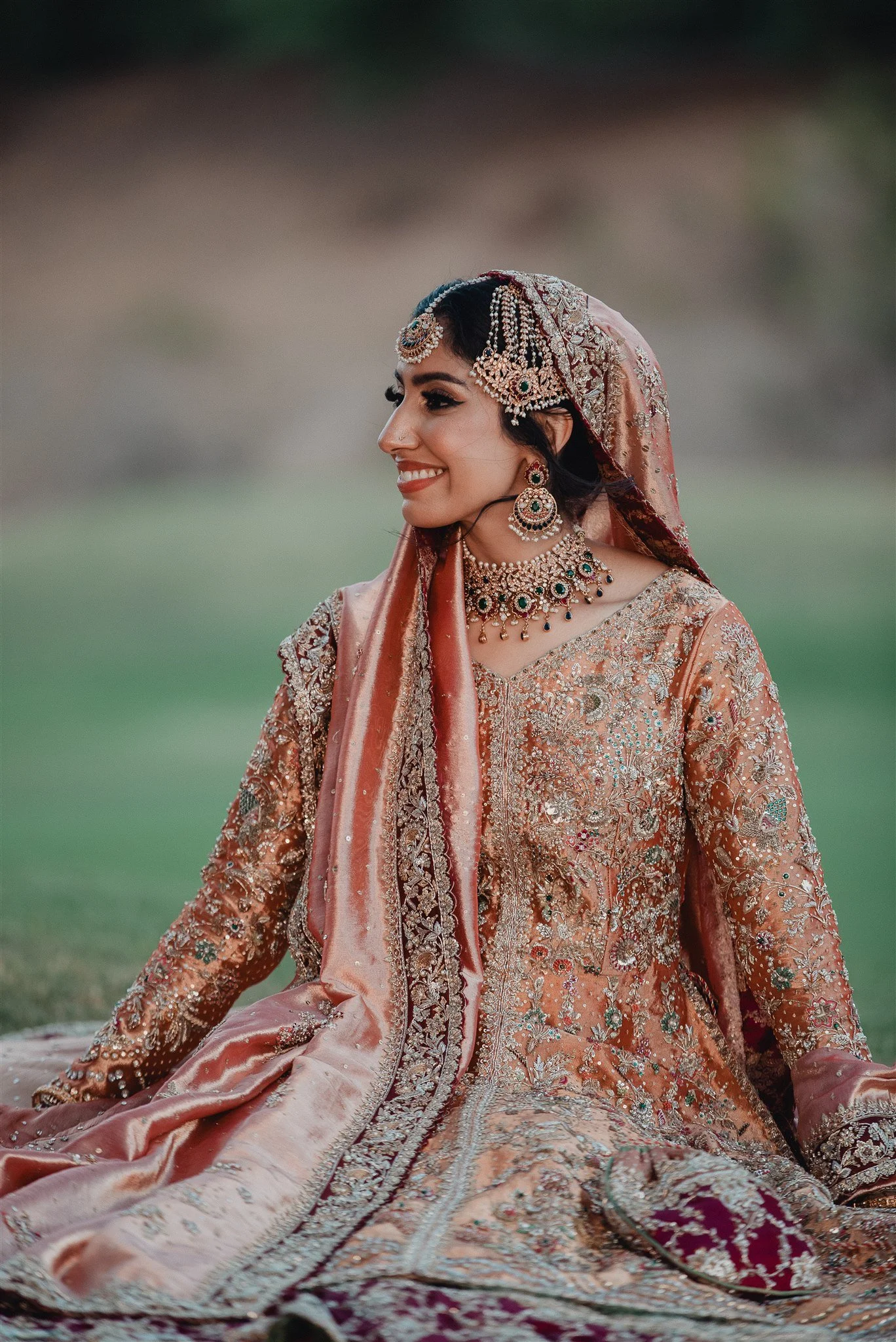 bride and groom location shoot on their wedding day at anaheim hills golf course