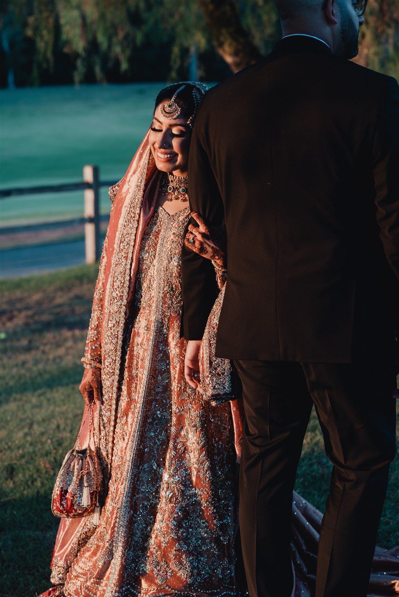 bride and groom location shoot on their wedding day at anaheim hills golf course